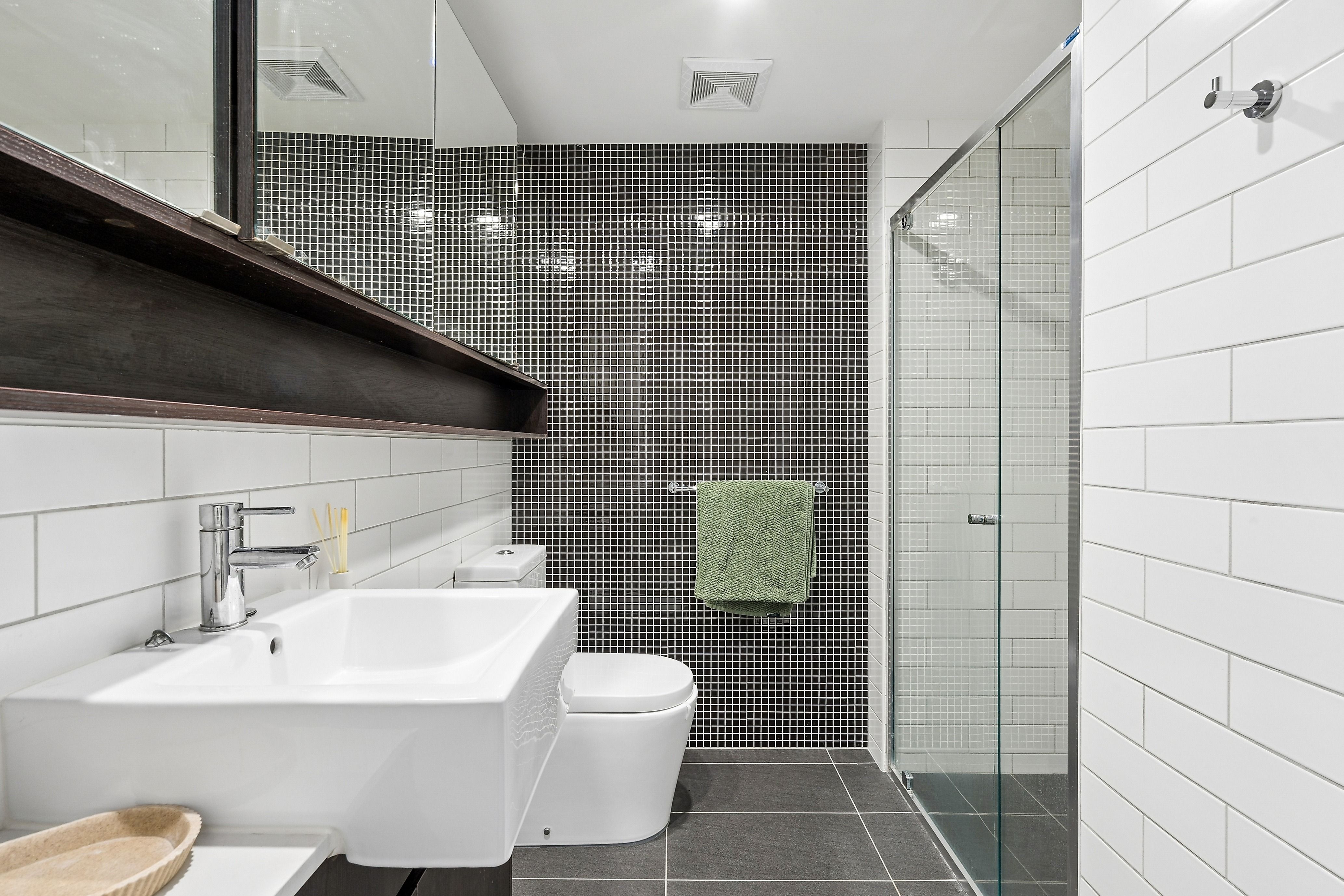 108/6 Quarry Road — photo 7 of 10