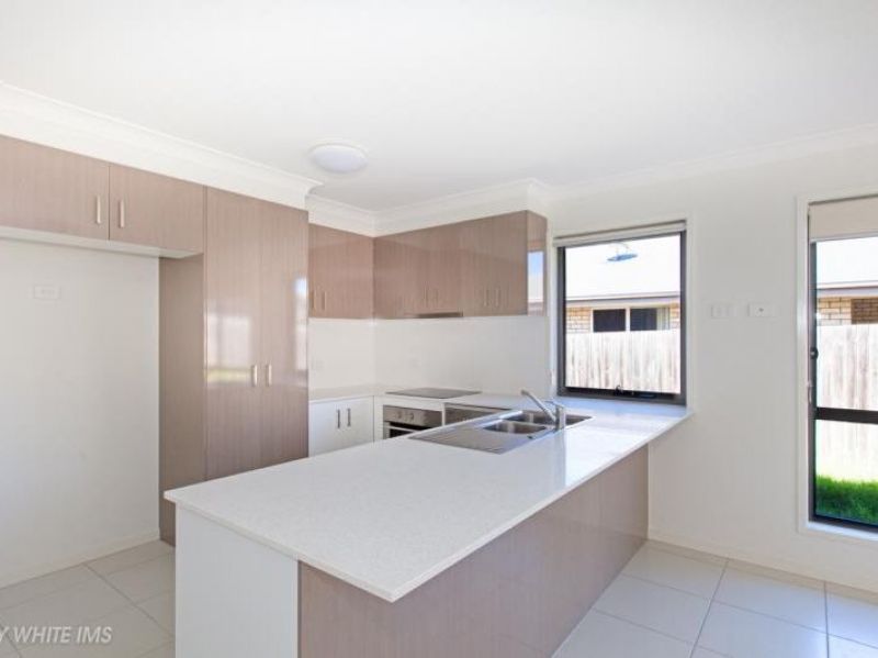 15 Pinehurst Avenue, Leichhardt, QLD 4305