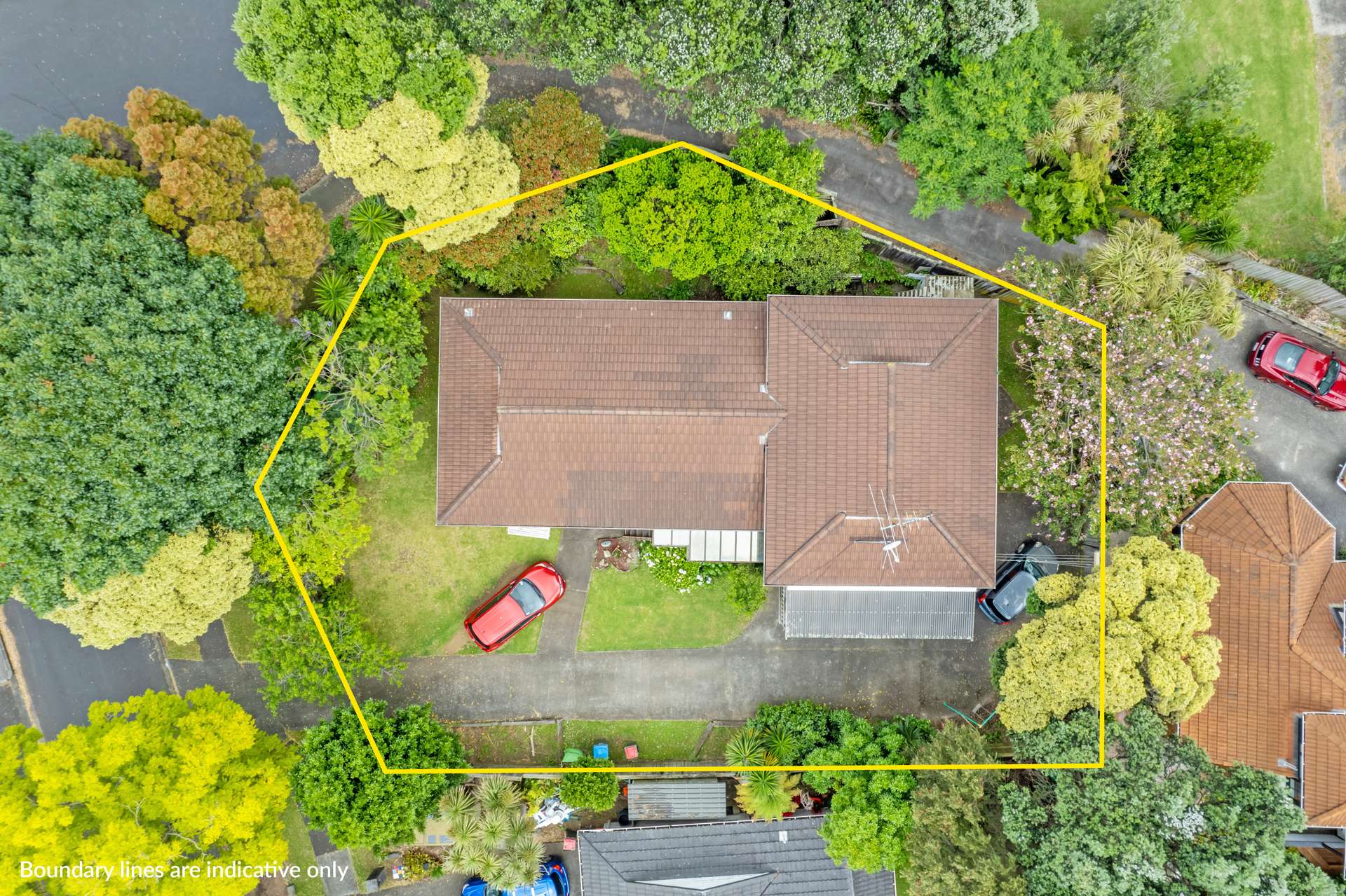 1 Marine Lane photo 13