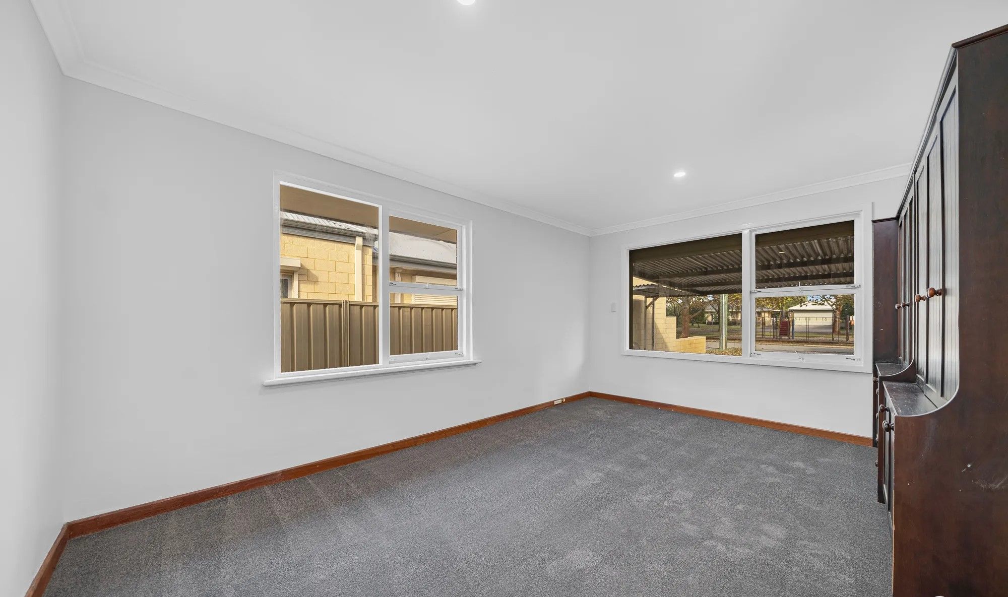 25 Jakobsons Way — photo 3 of 10