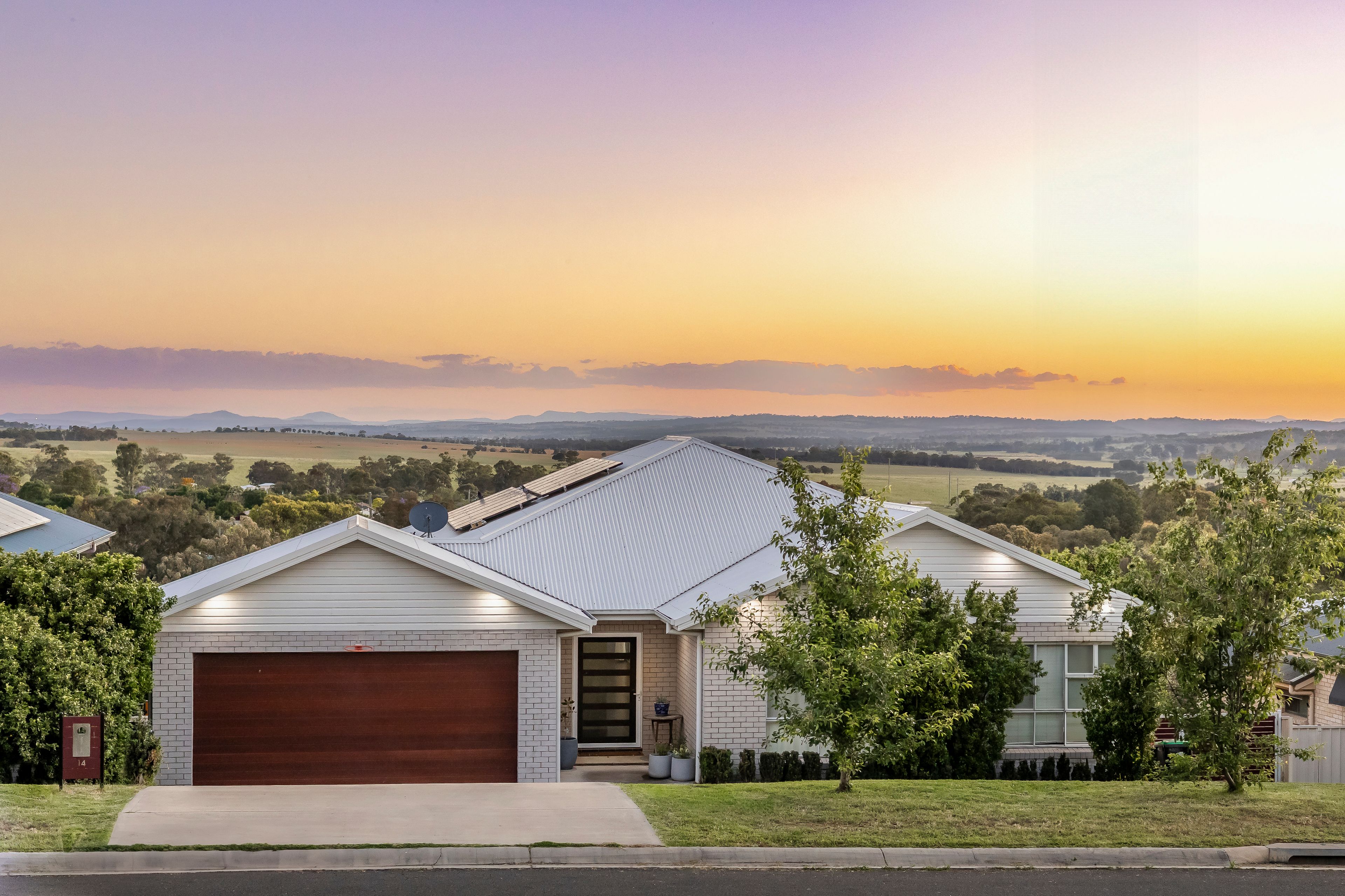 14 Redbank Drive, Scone NSW 2337