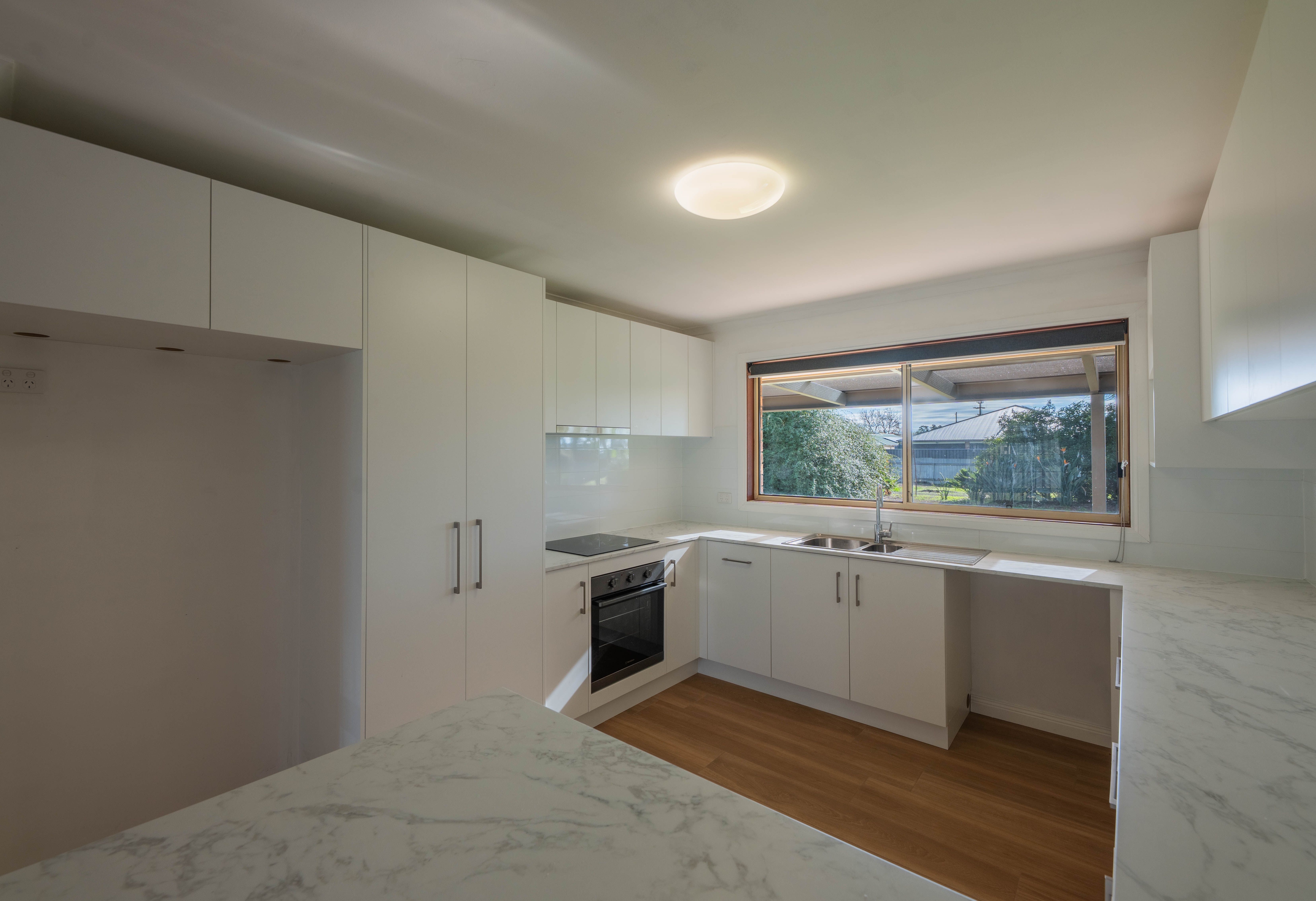 29 Conway Street — photo 9 of 27