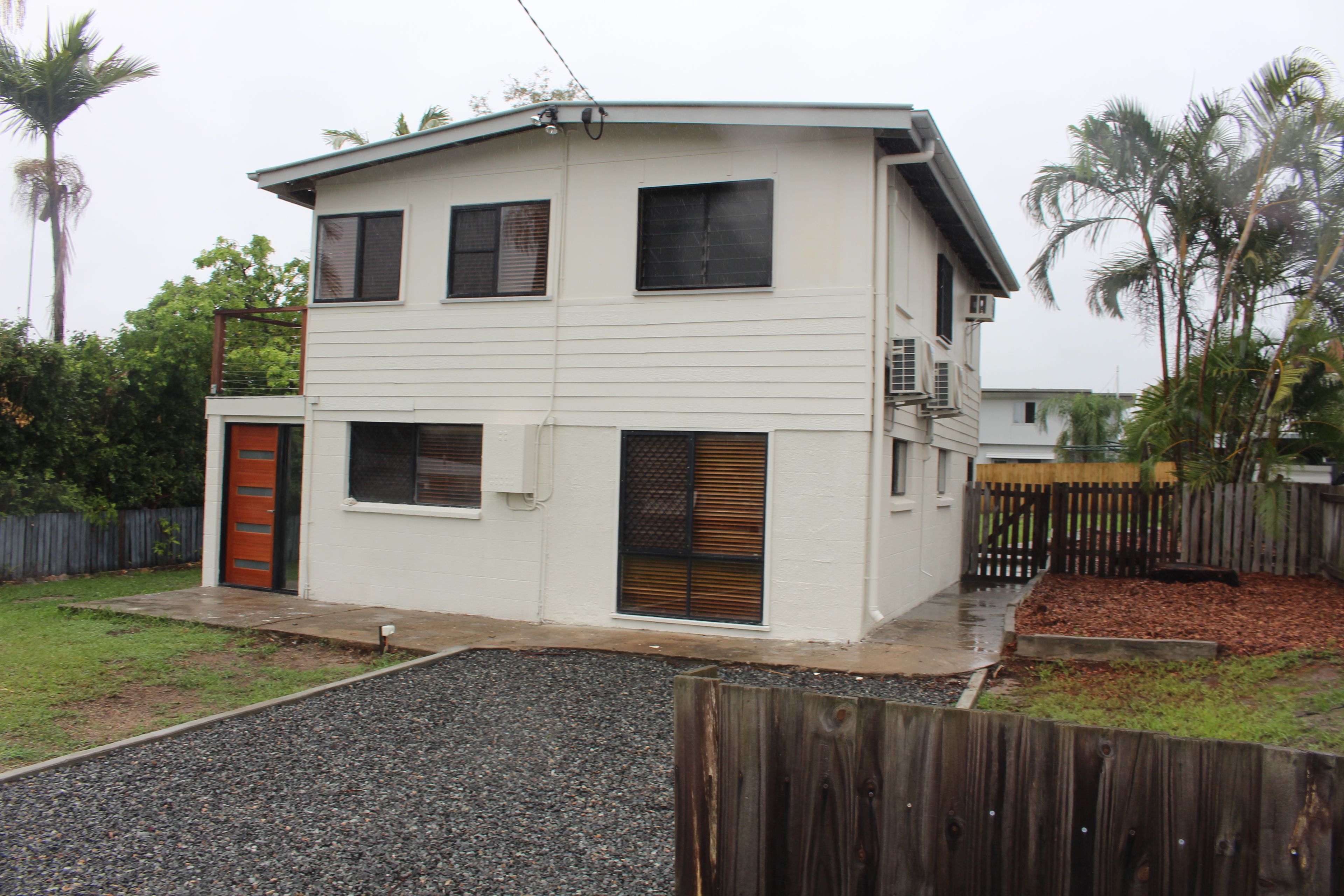 13 Yukana Street, Boyne Island QLD 4680