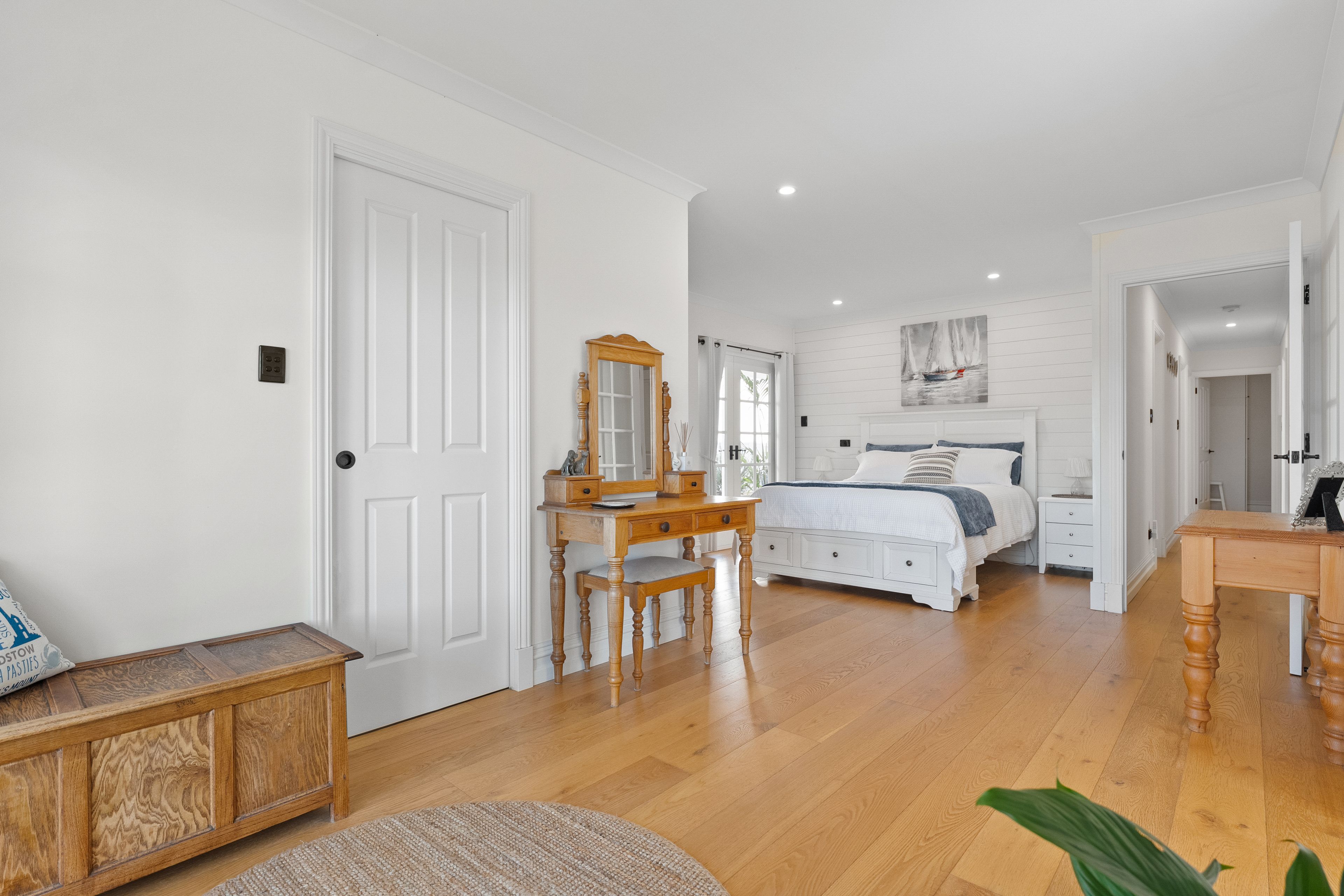 11 Penguin Road — photo 18 of 30