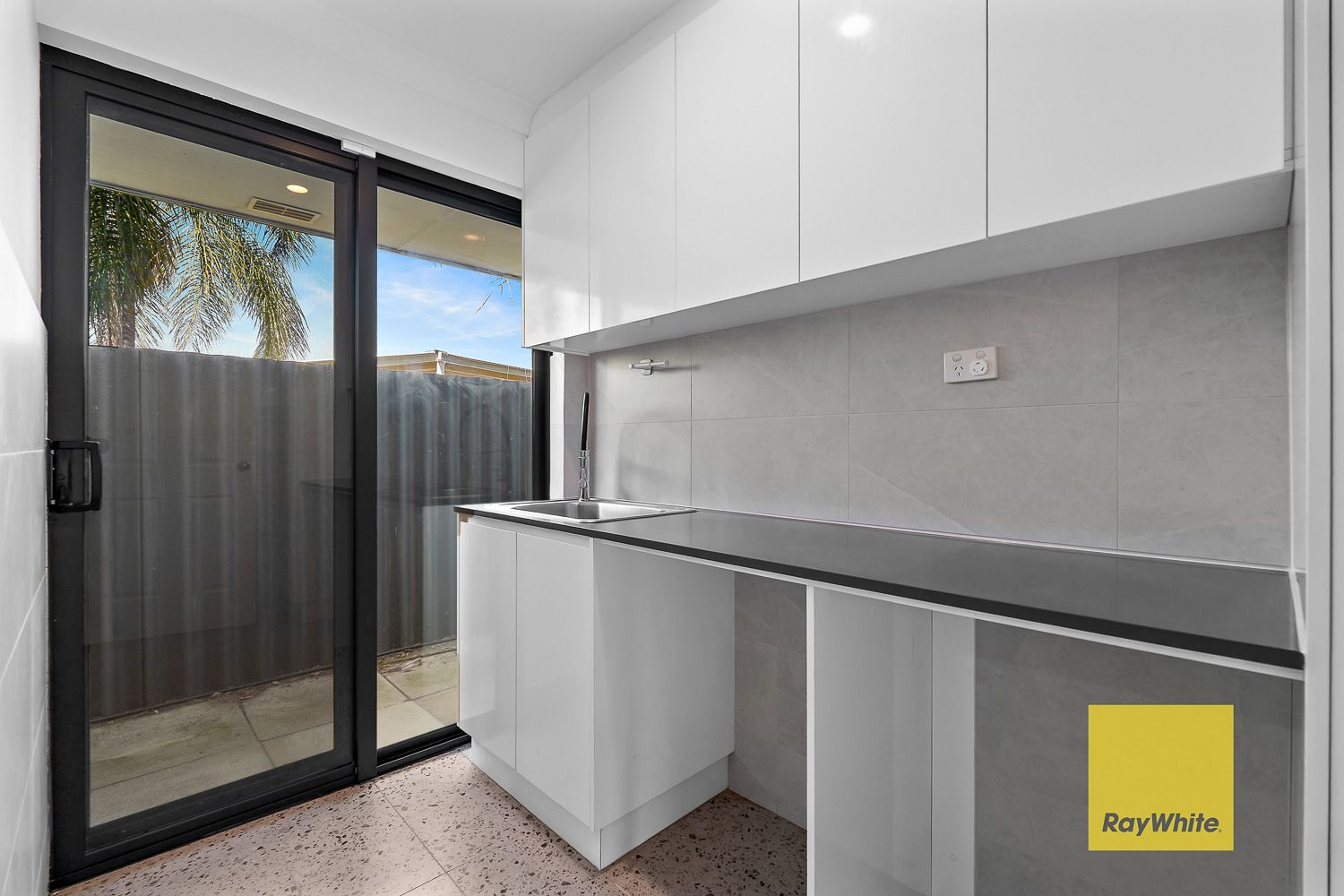 45 Ningaloo Way — photo 19 of 19