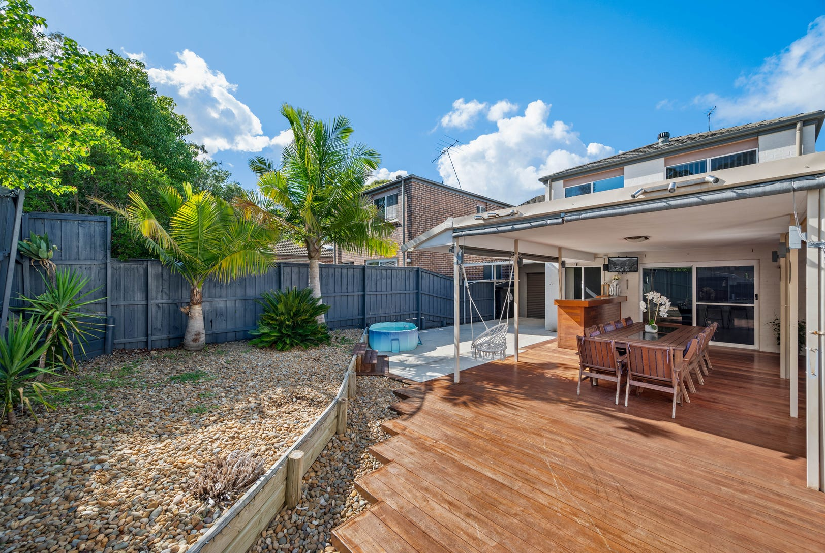 13 Swanston Street — photo 2 of 12
