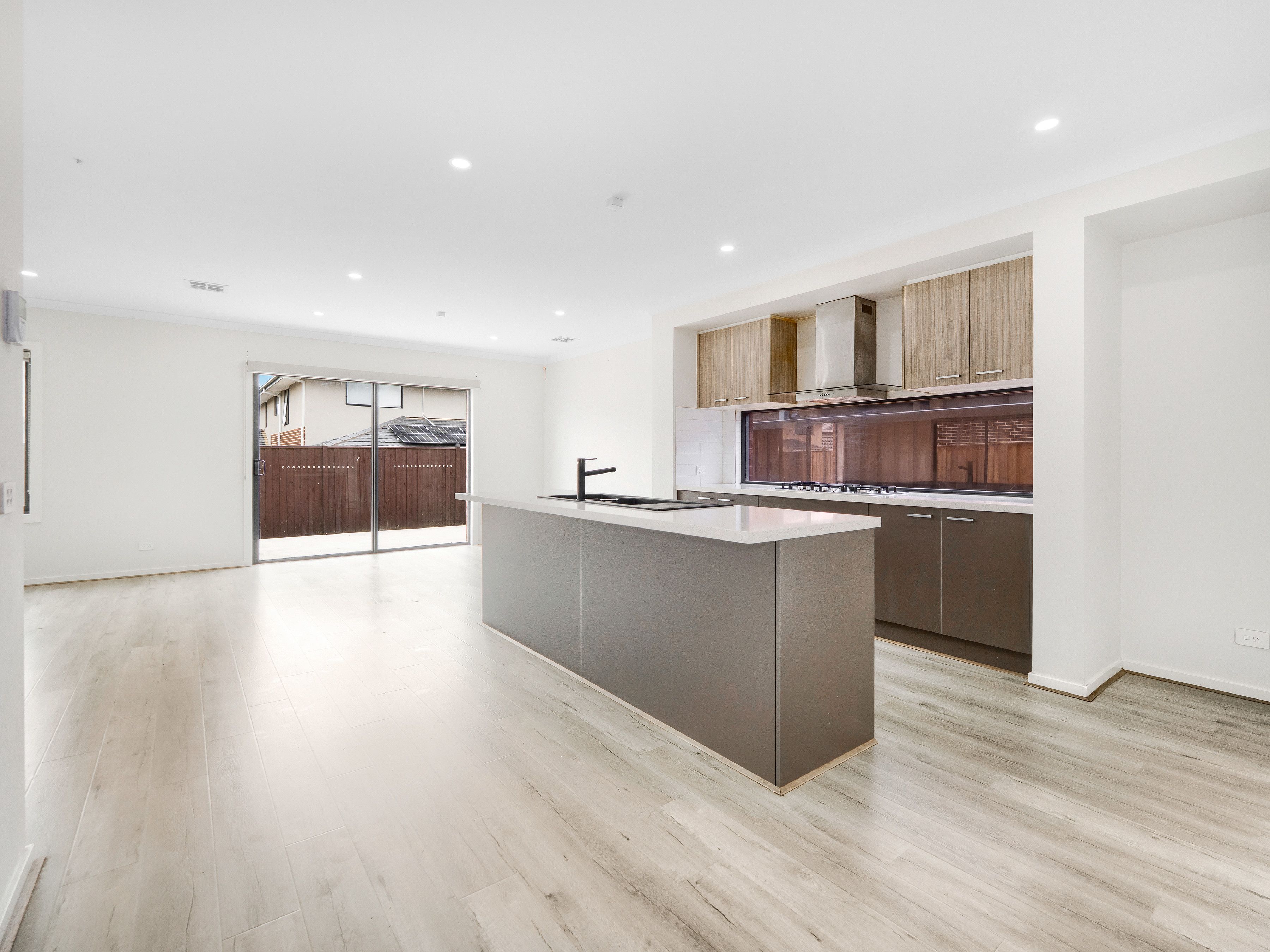 26 Kenana Street — photo 8 of 30