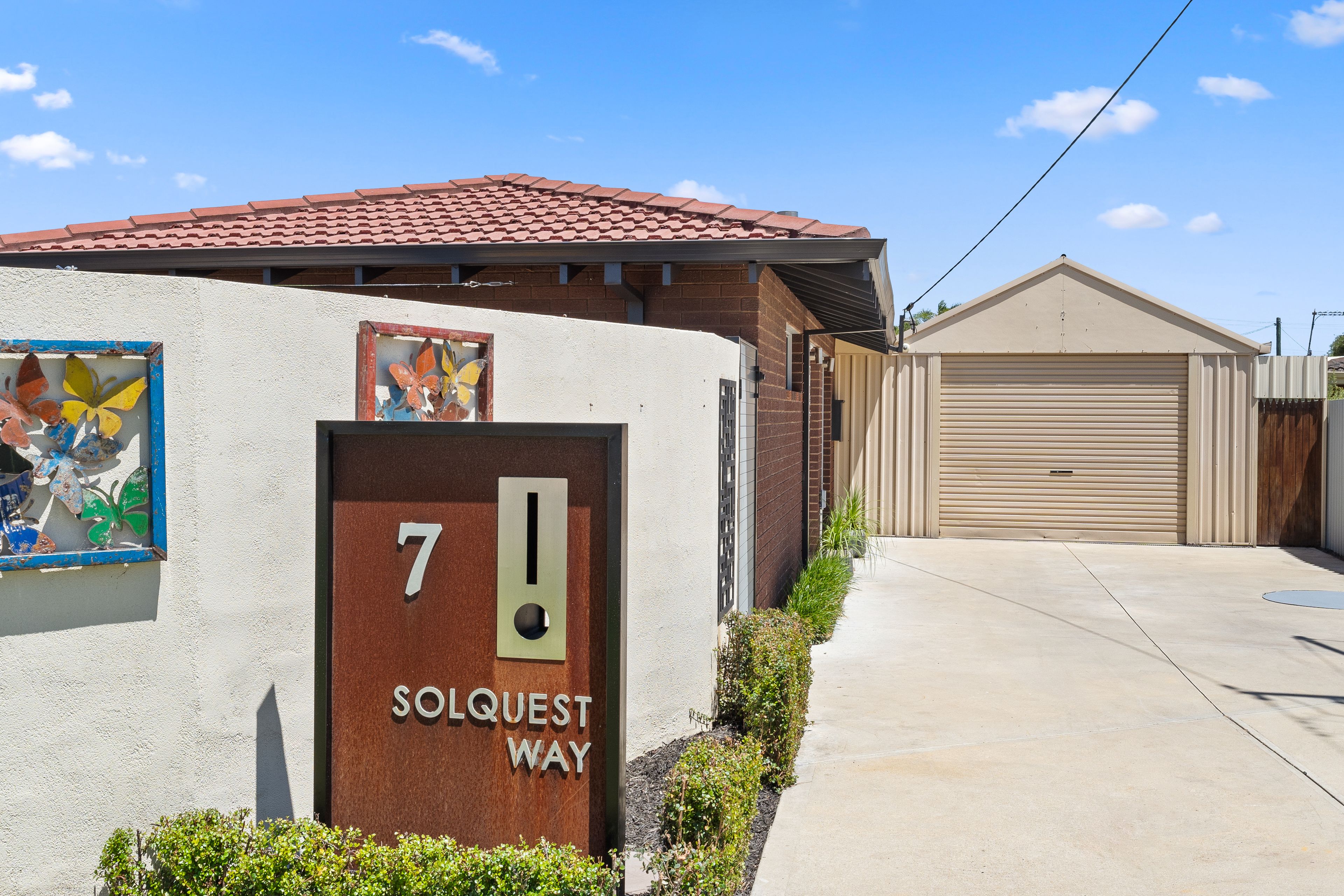 7 Solquest Way, Cooloongup, WA 6168