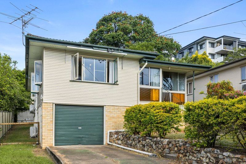 139 Mount Gravatt Capalaba Road — photo 3 of 9