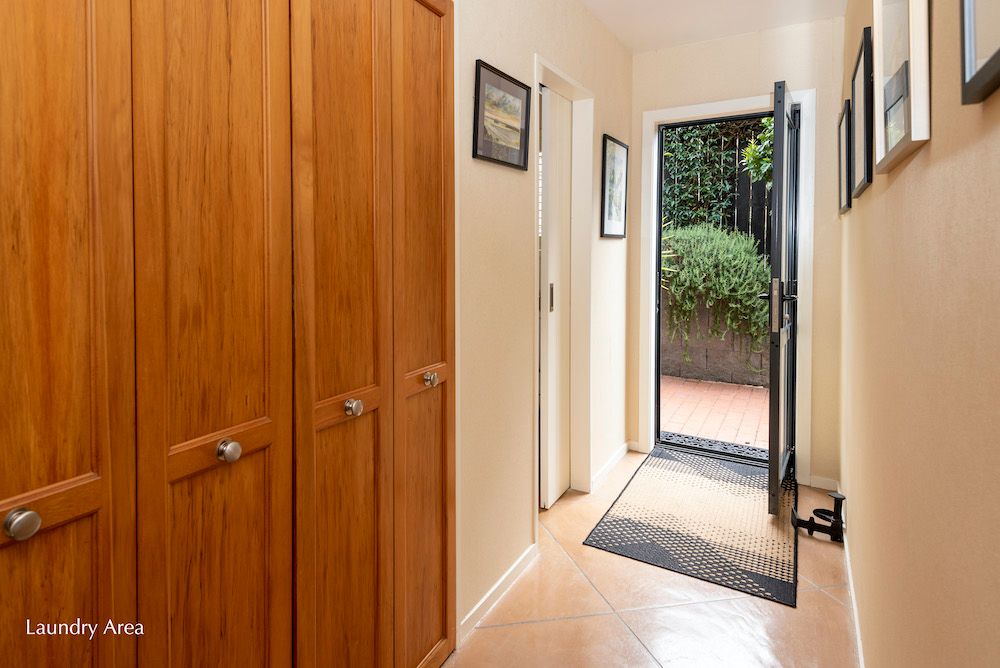 111D Pah Road, Cockle Bay, Manukau City 2014