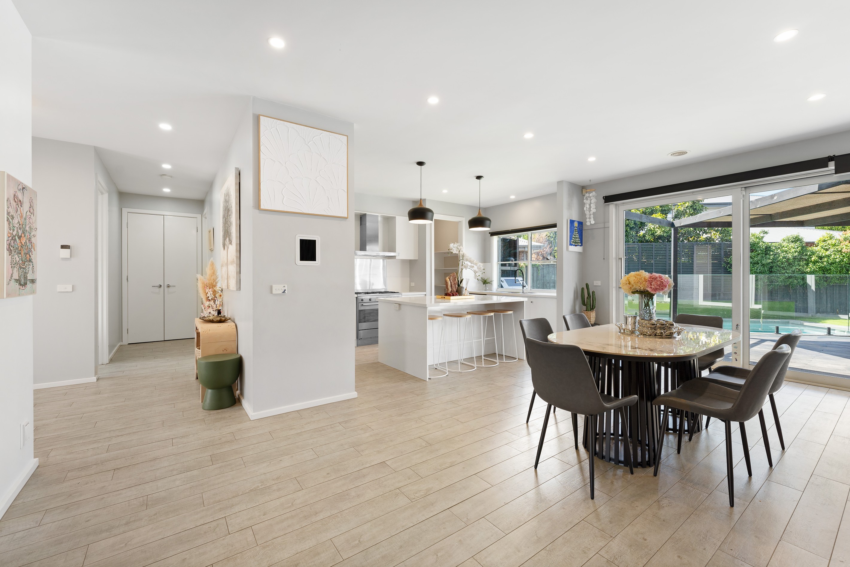 3 Brightstone Drive, Clyde North, VIC 3978