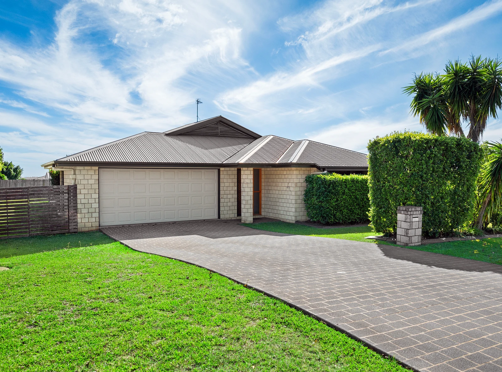 Highfields, QLD 4352