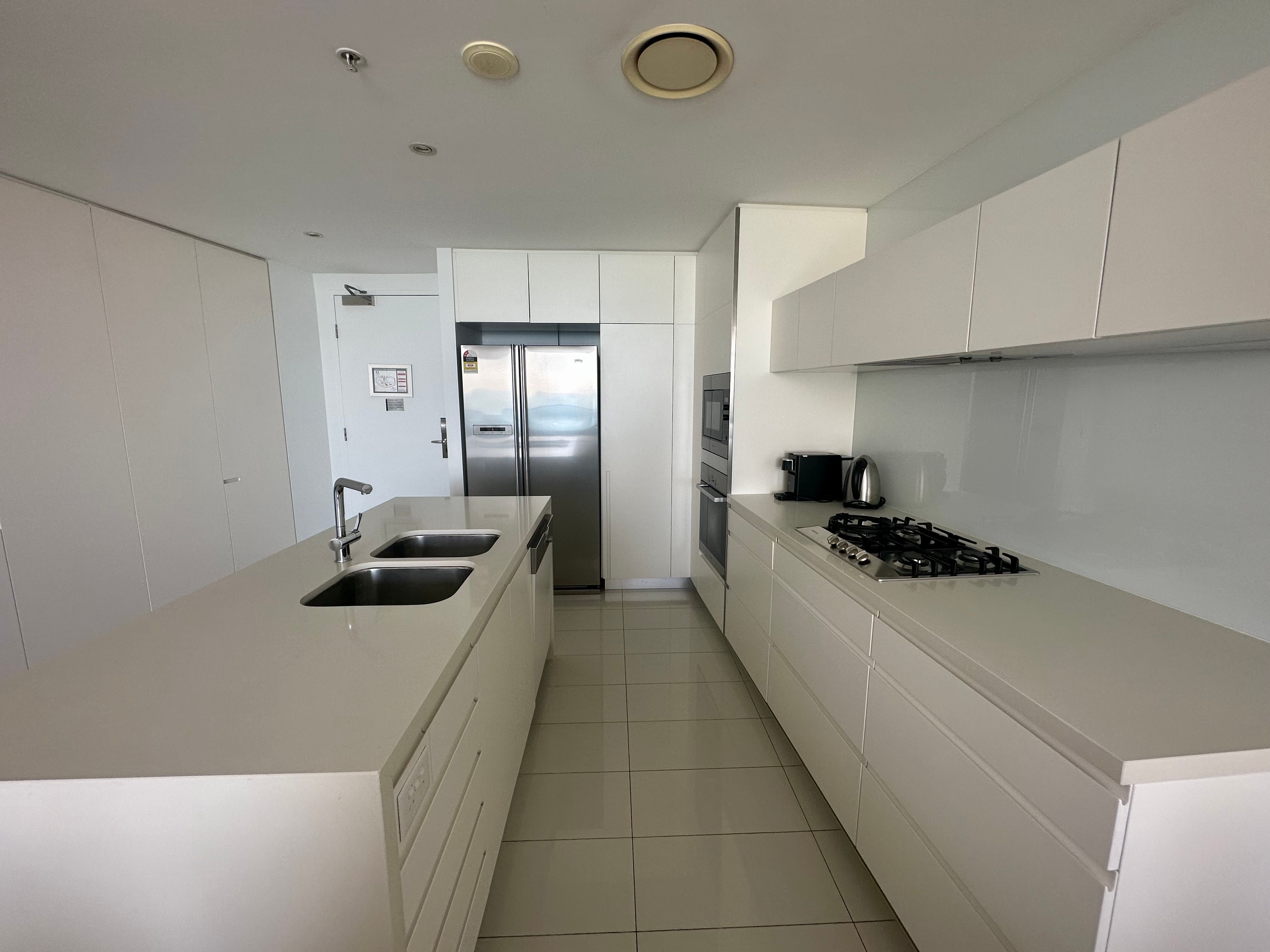 23103/21 Elizabeth Avenue, Broadbeach, QLD 4218