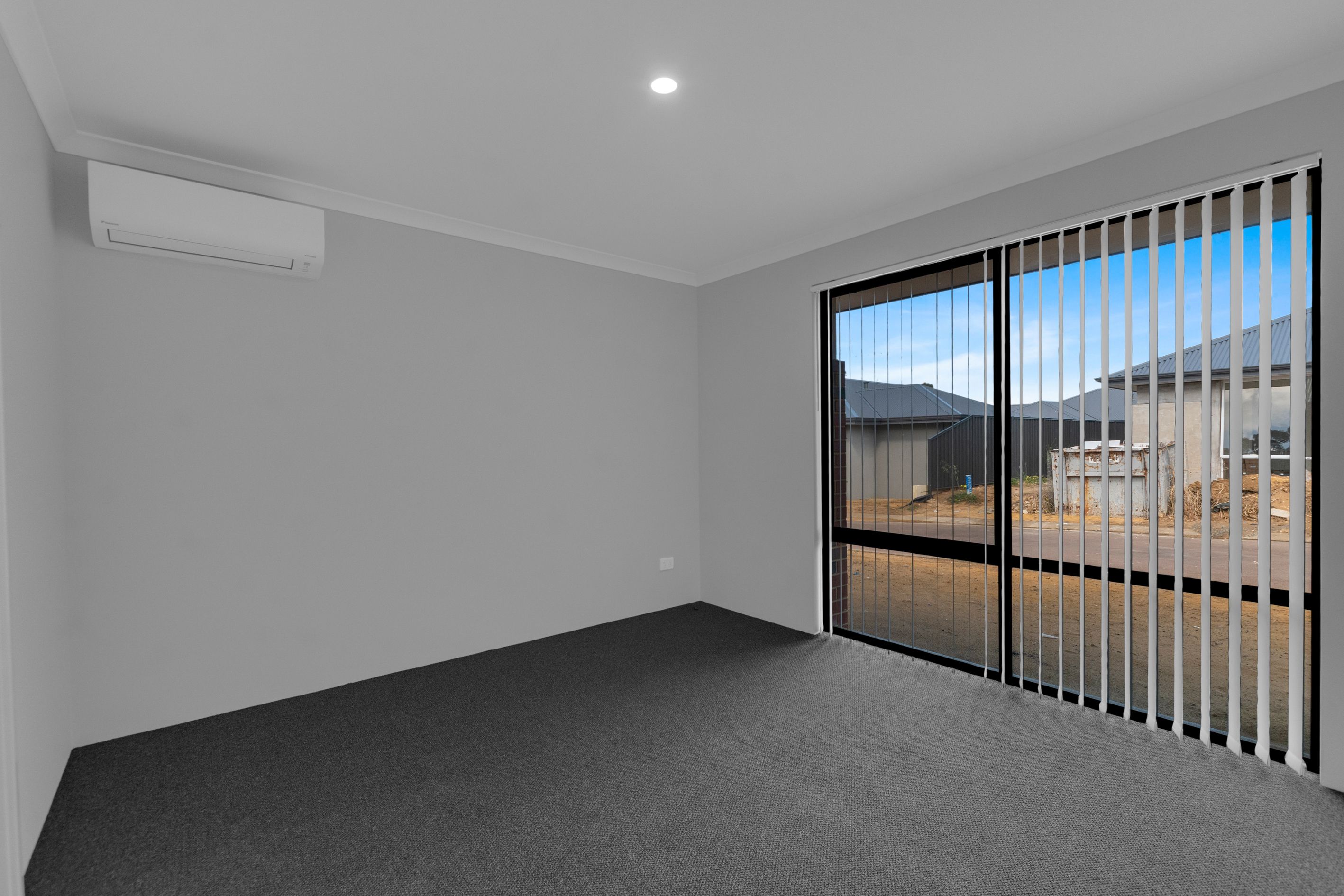 4 Taylor Mews — photo 7 of 16