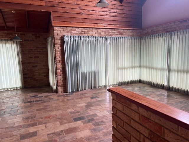26 Heather Road — photo 6 of 15