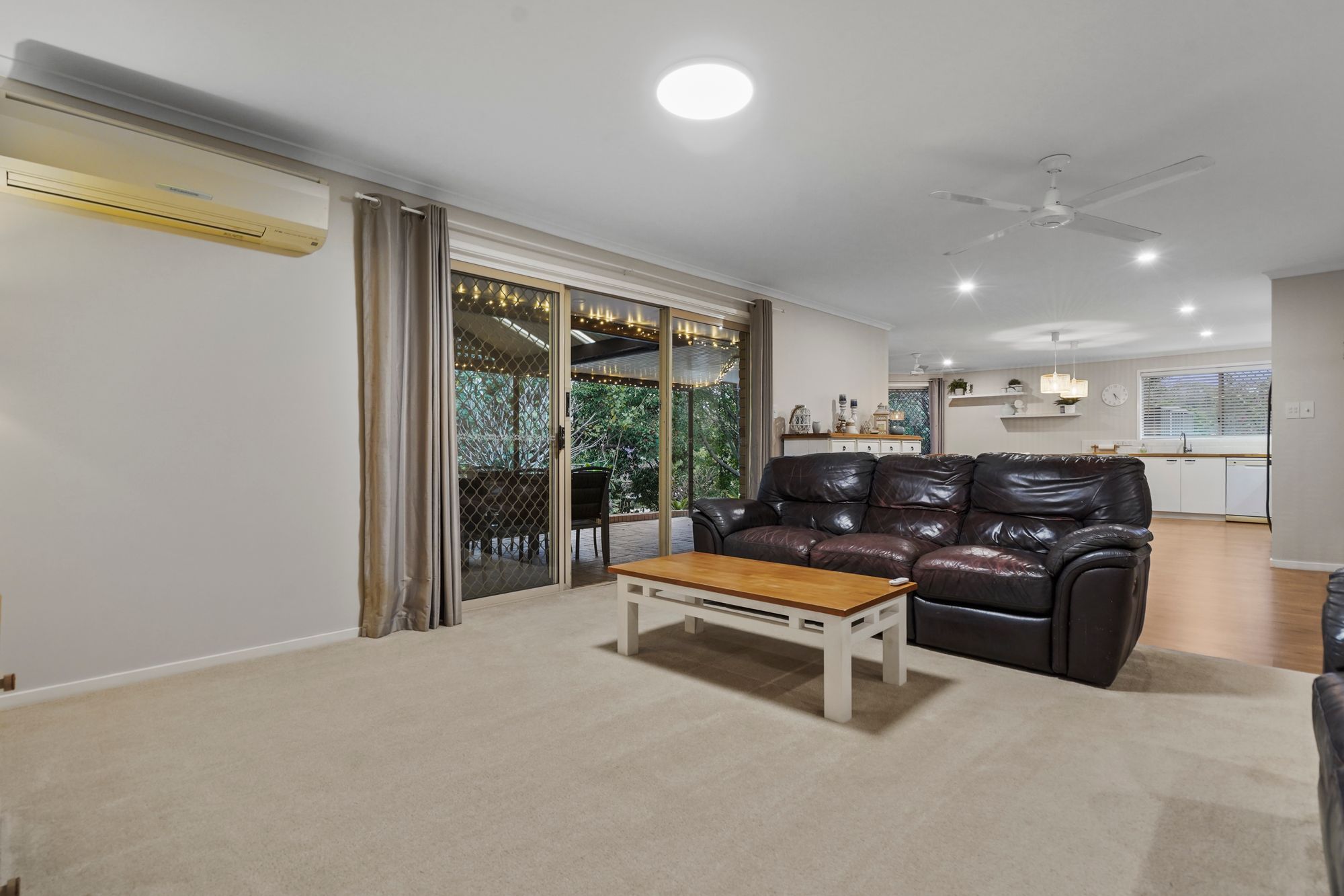 7 Regal Court — photo 5 of 30