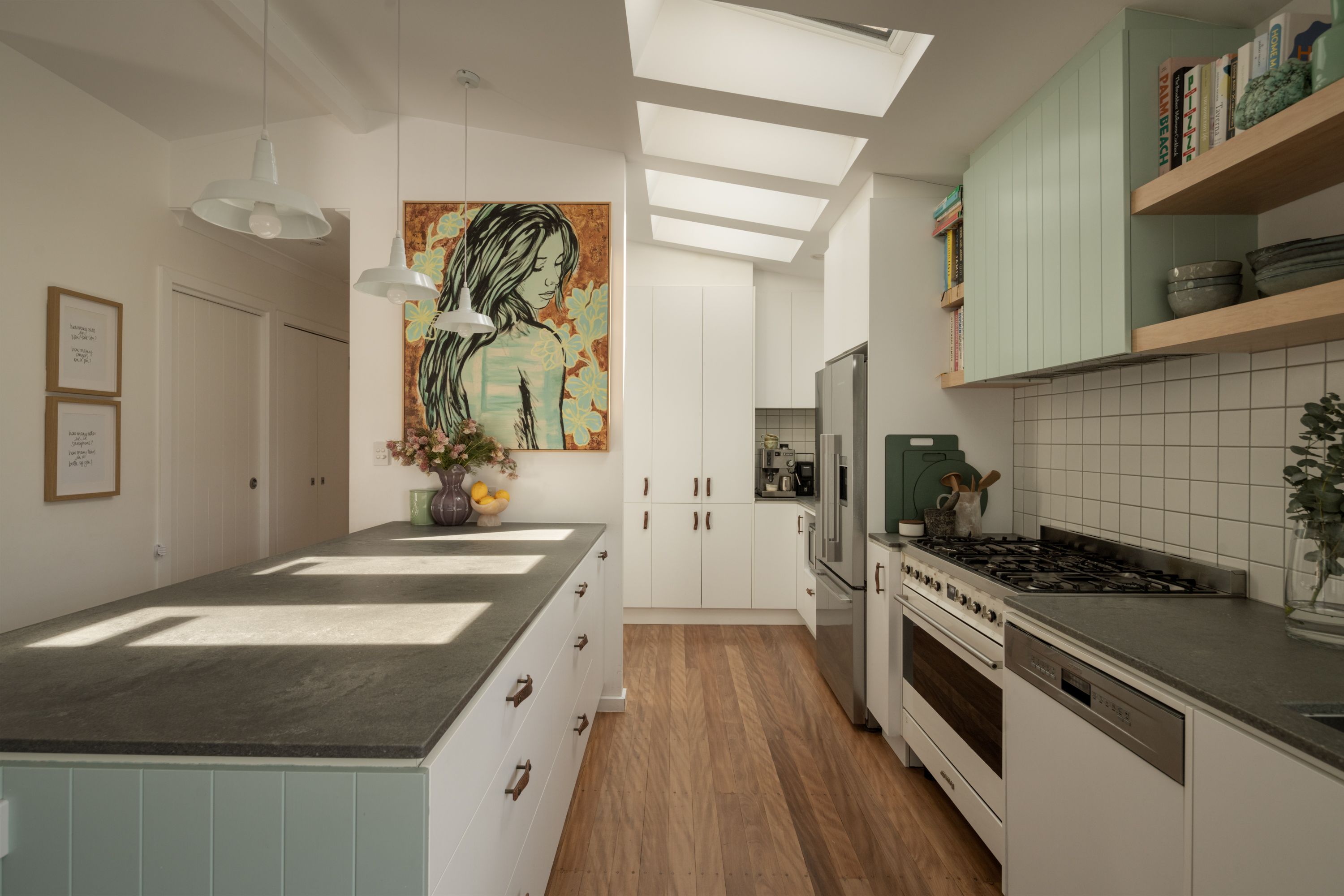 15 Almora Street — photo 3 of 12