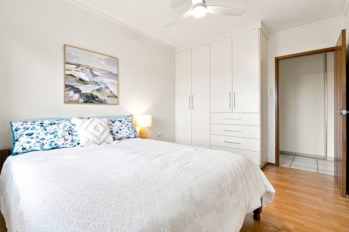 7 Graham Road — photo 17 of 22