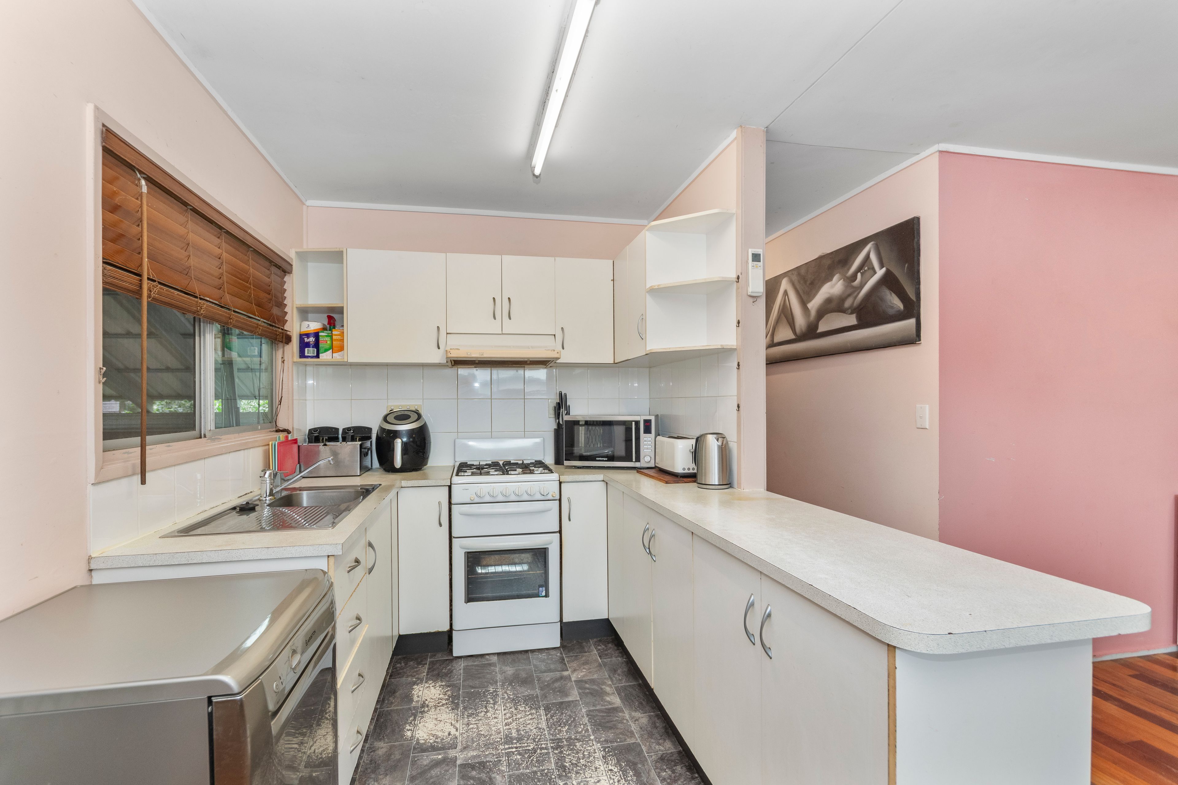 1655 Riverway Drive, Kelso, QLD 4815