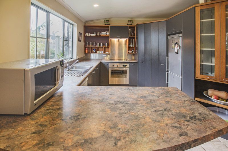 42a Bradbury Road, Botany Downs, Manukau City