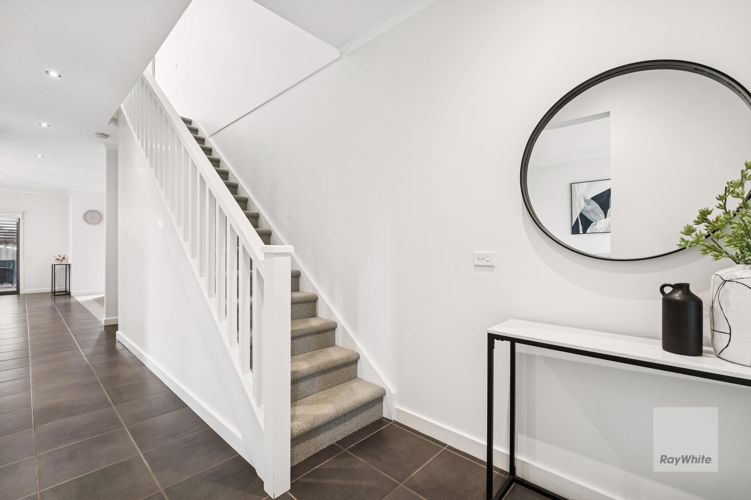 4 Bunyip Walk, Caroline Springs, VIC 3023