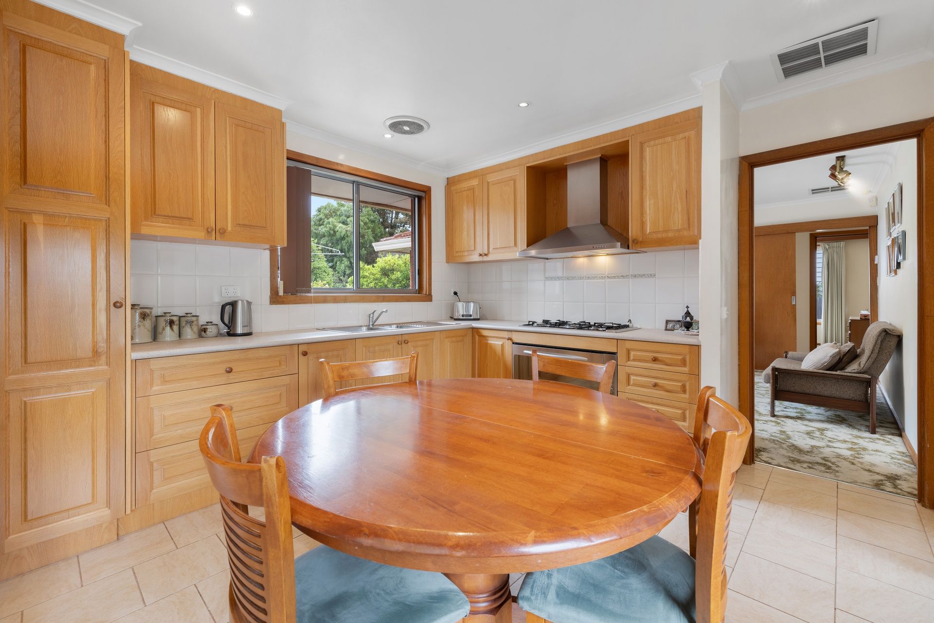 16 Talbot Road, Mount Waverley, VIC 3149