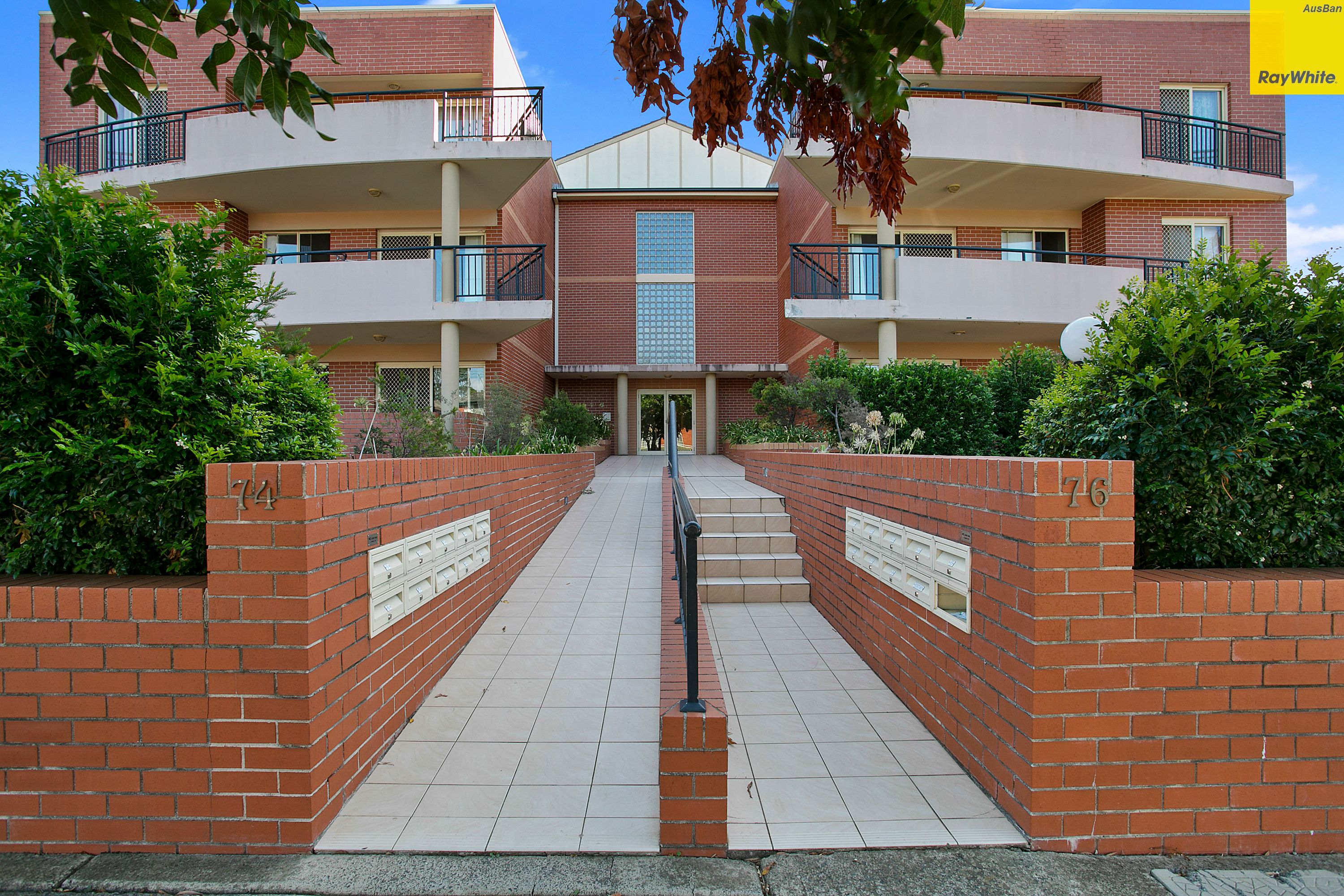 74-76 Hampden Road, Lakemba NSW 2195