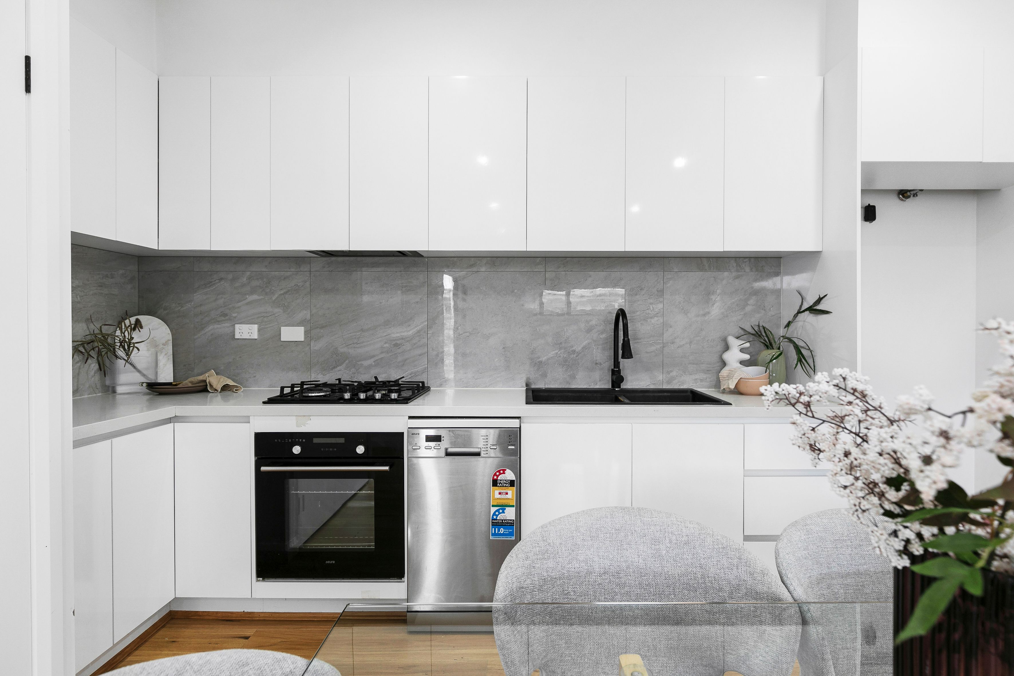 3/15 Waverley Street — photo 5 of 15