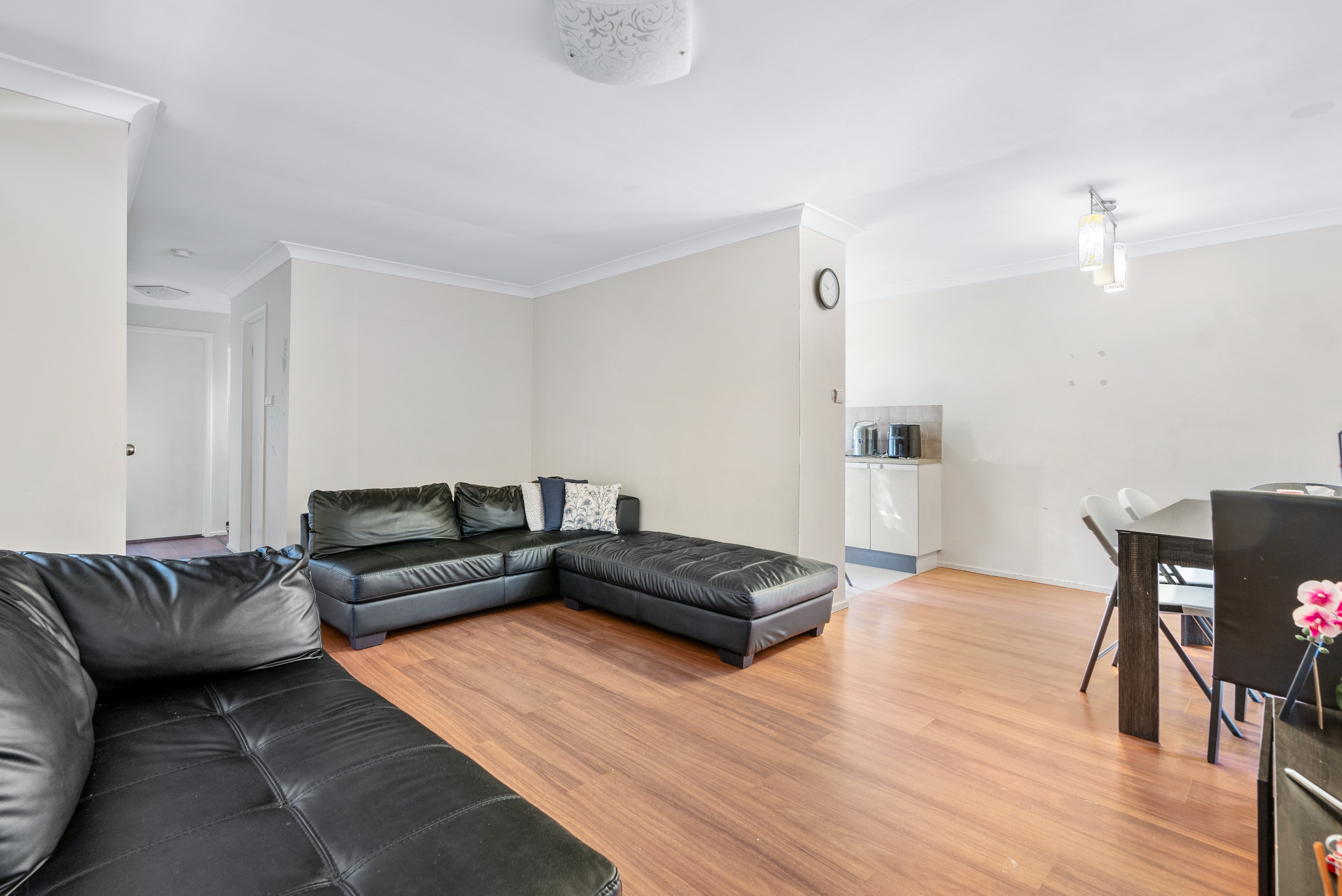 42/212 Harrow Road, Glenfield, NSW 2167