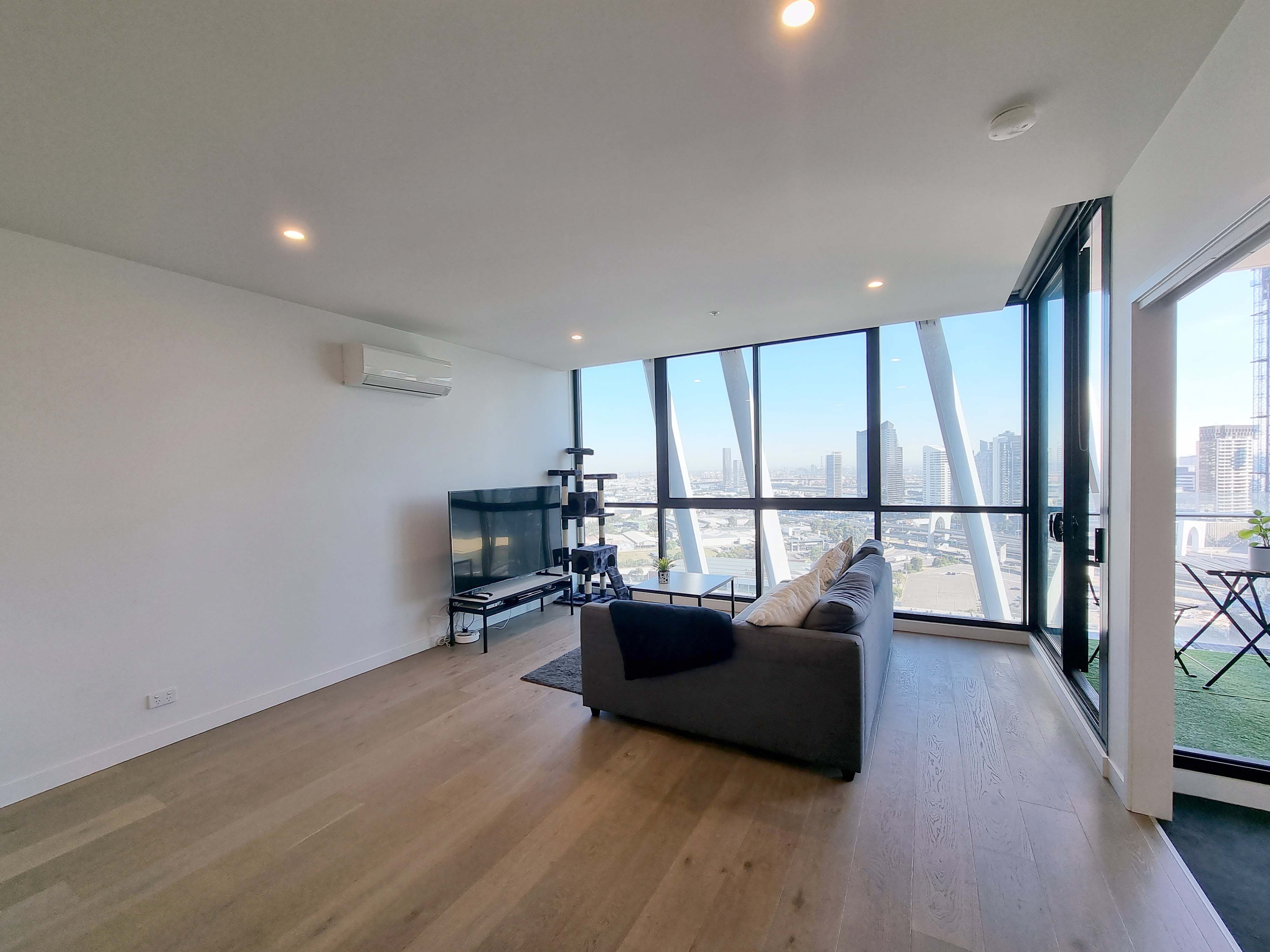 2203/89 Gladstone Street, South Melbourne, VIC 3205