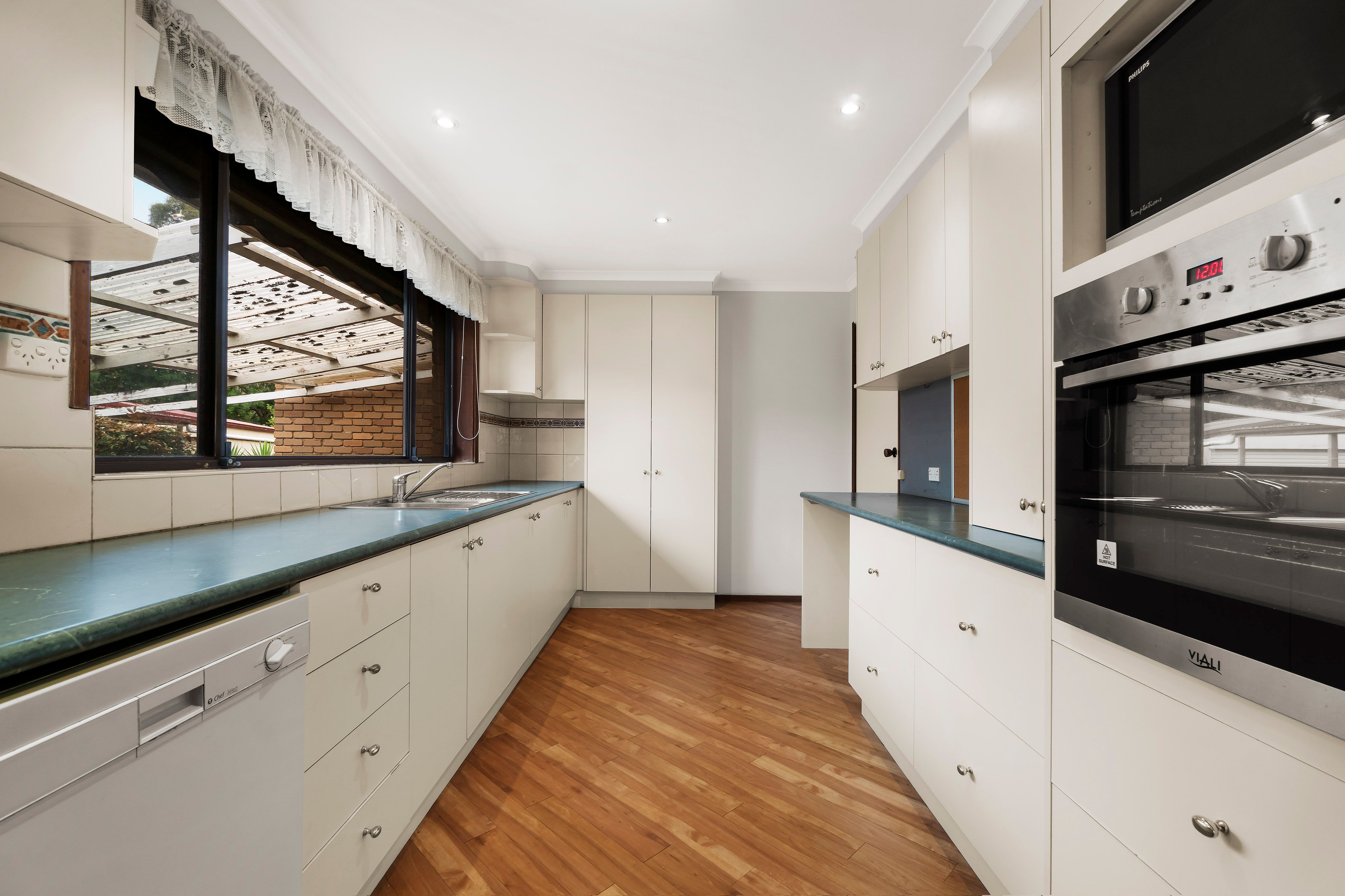 45 Bell Bird Drive, Bayswater North, VIC 3153