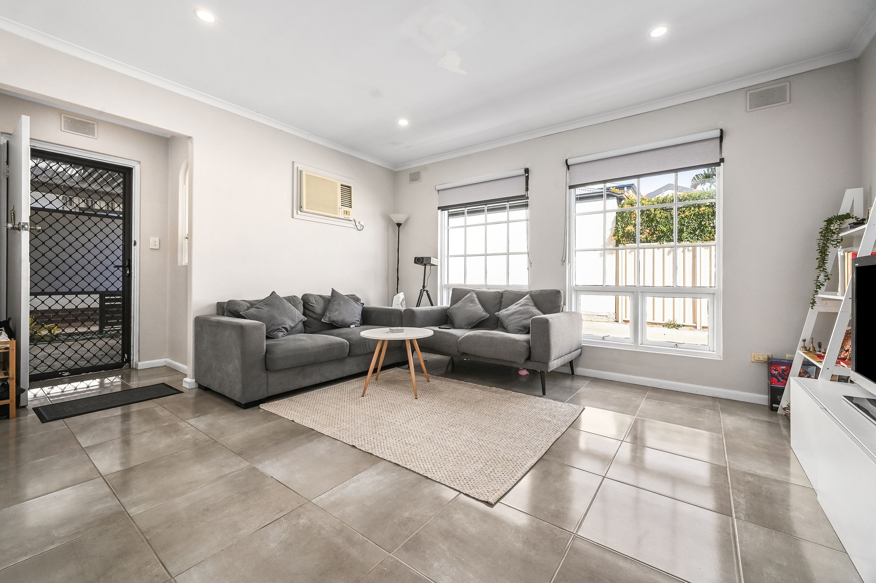 8/78 Hargrave Street — photo from Ray White Semaphore