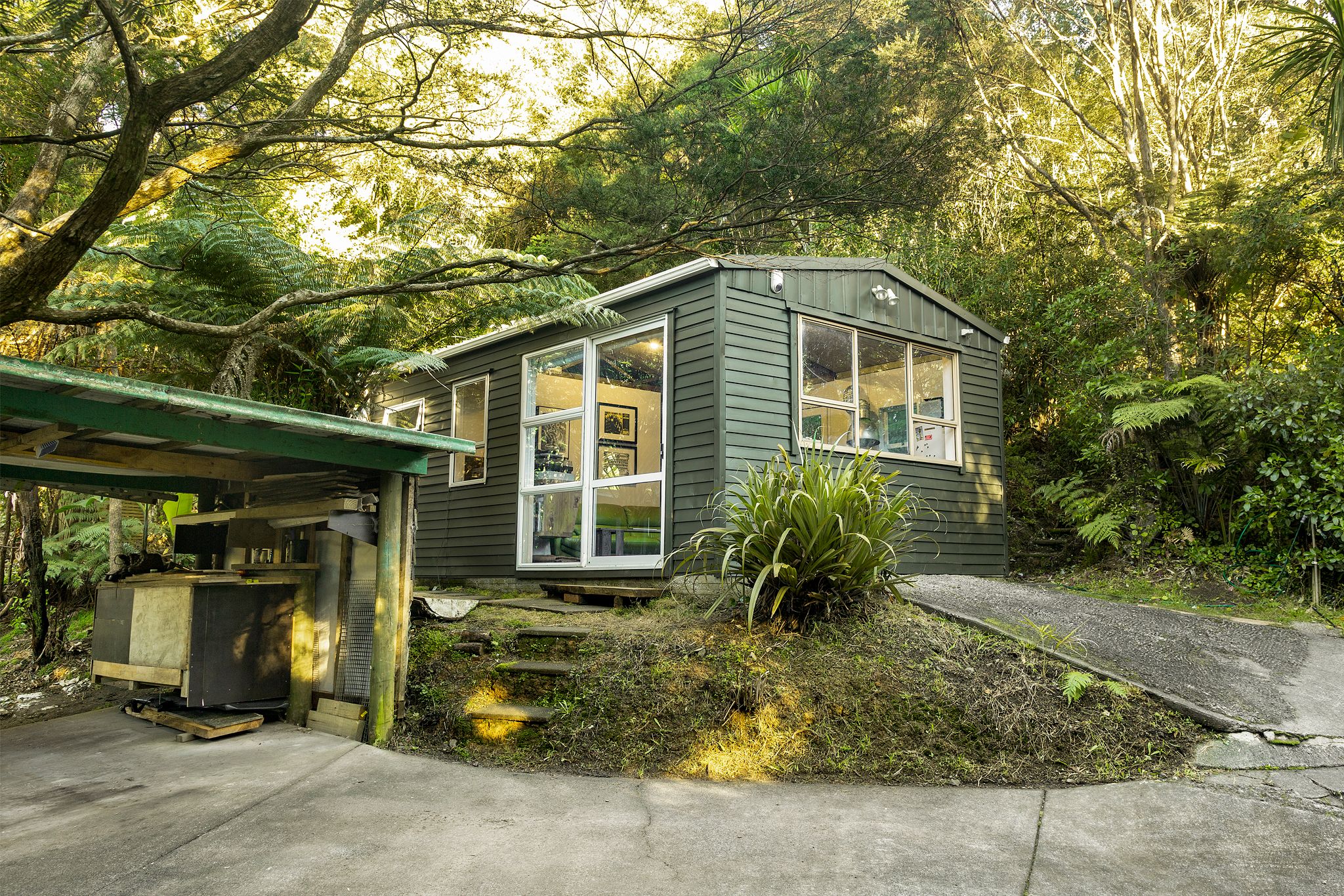 70 Mountain Road, Henderson Valley, Waitakere City