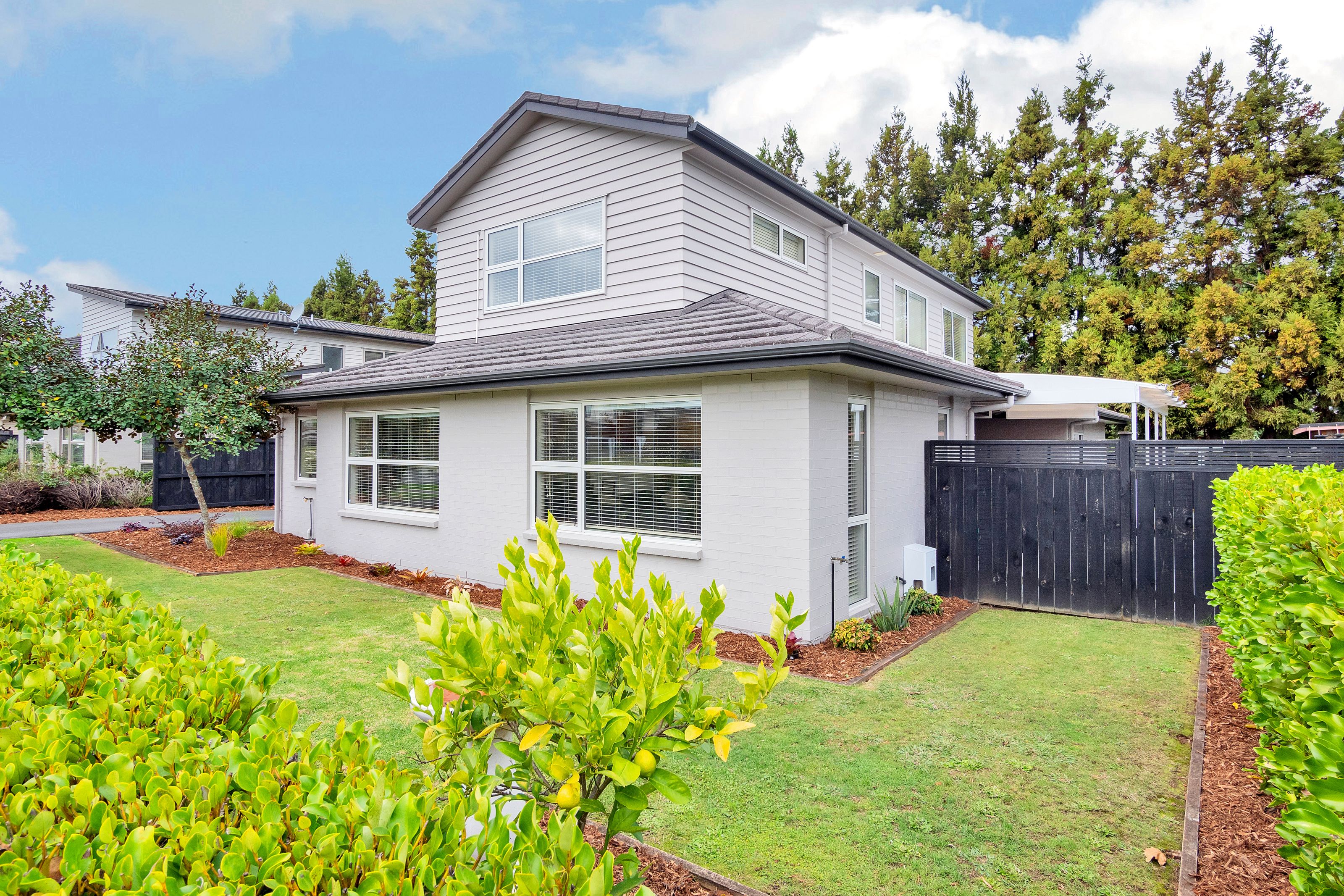 10 Wawatai Drive, Karaka, Auckland