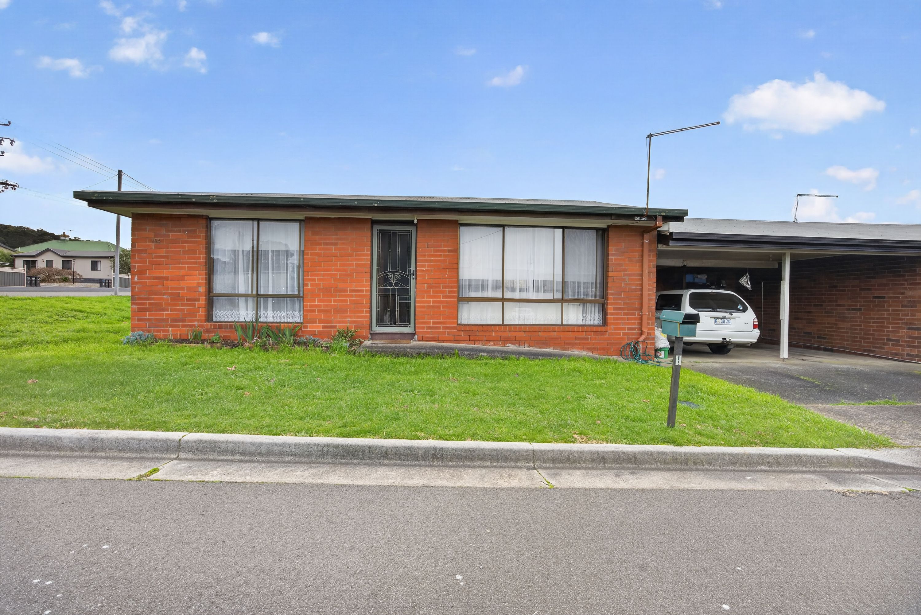 1/164 Weld Street — photo from Ray White Living Here - Invermay