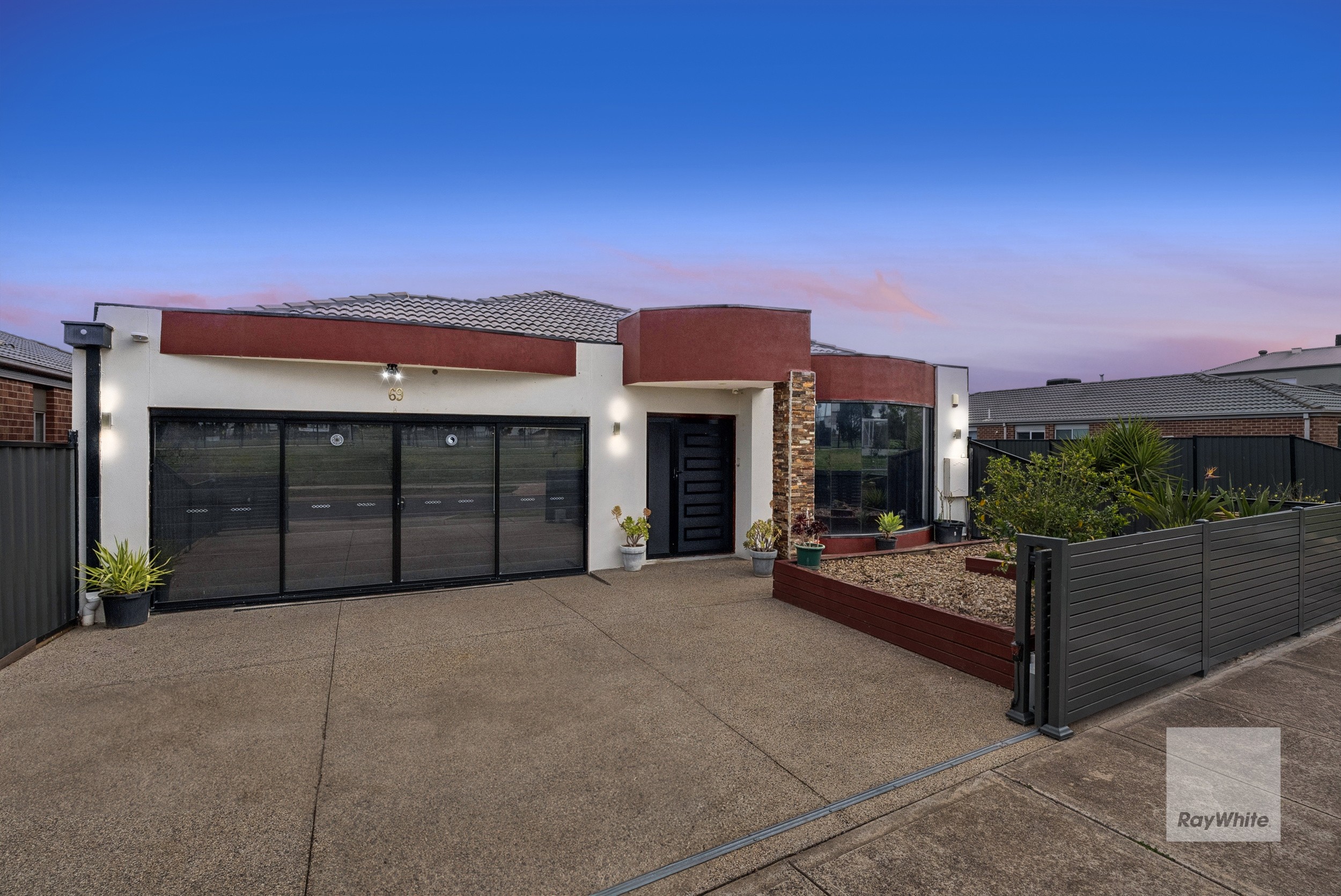 69 Orbis Avenue, FRASER RISE, VIC 3336