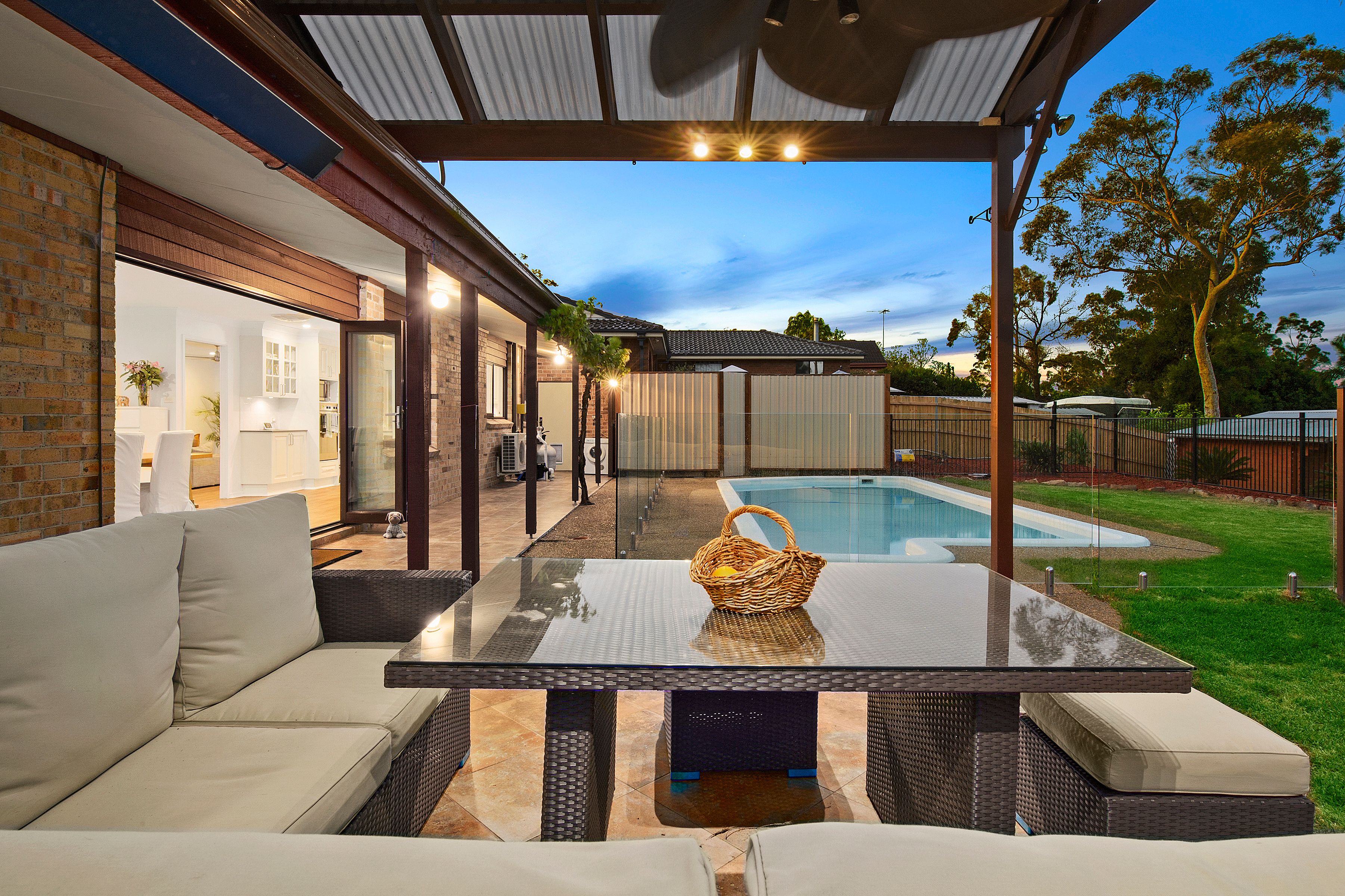 18 Sunset Avenue, Hornsby Heights, NSW 2077
