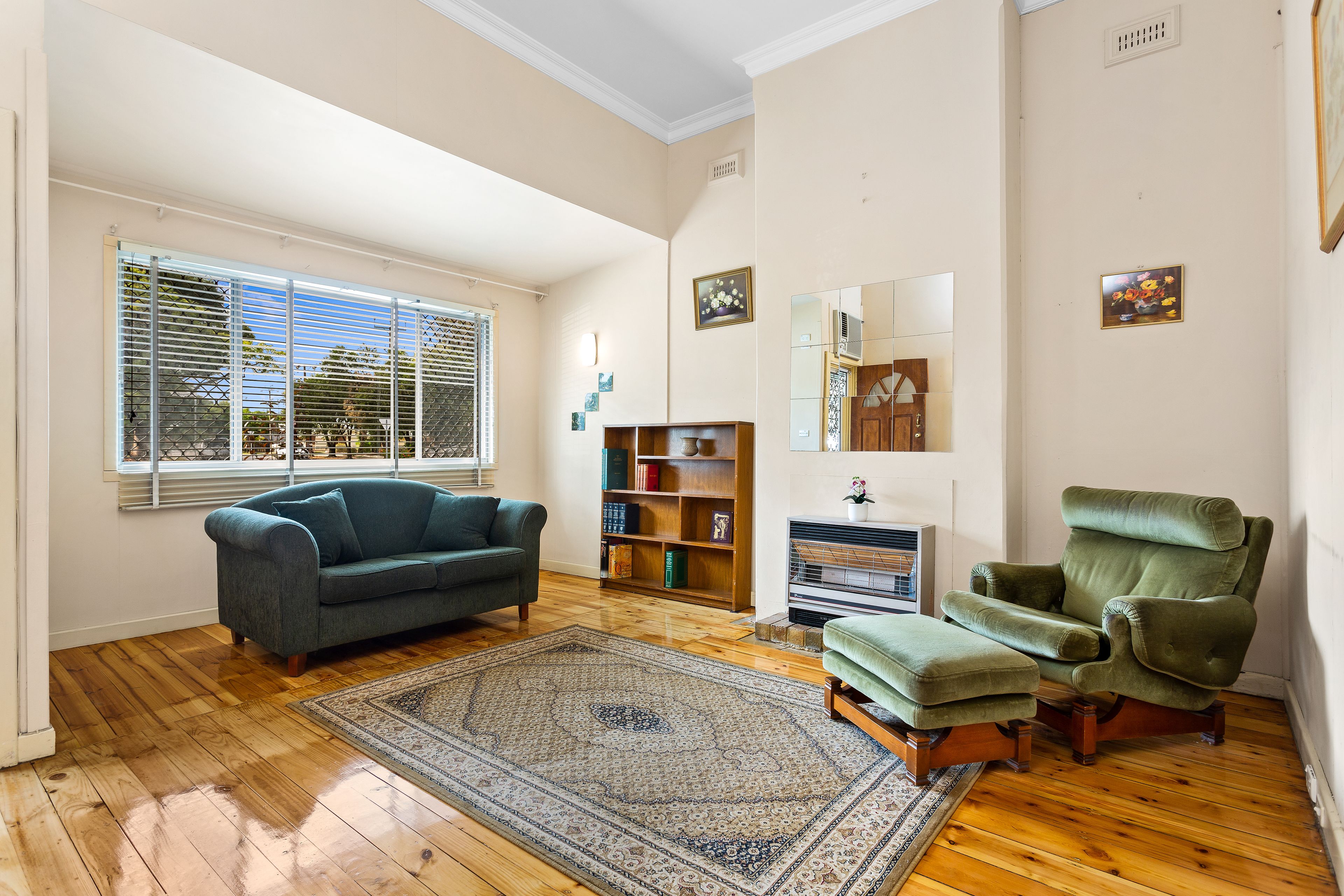 11 Melbourne Place, Alberton, SA 5014