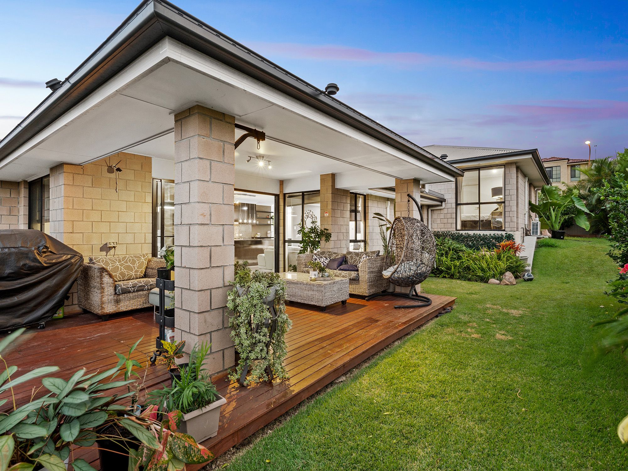 8 Kakadu Crescent, Underwood, QLD 4119