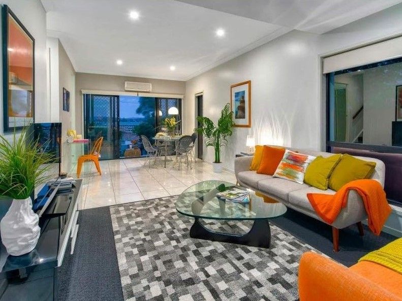 2/28 Oakwood Street, Annerley, QLD 4103