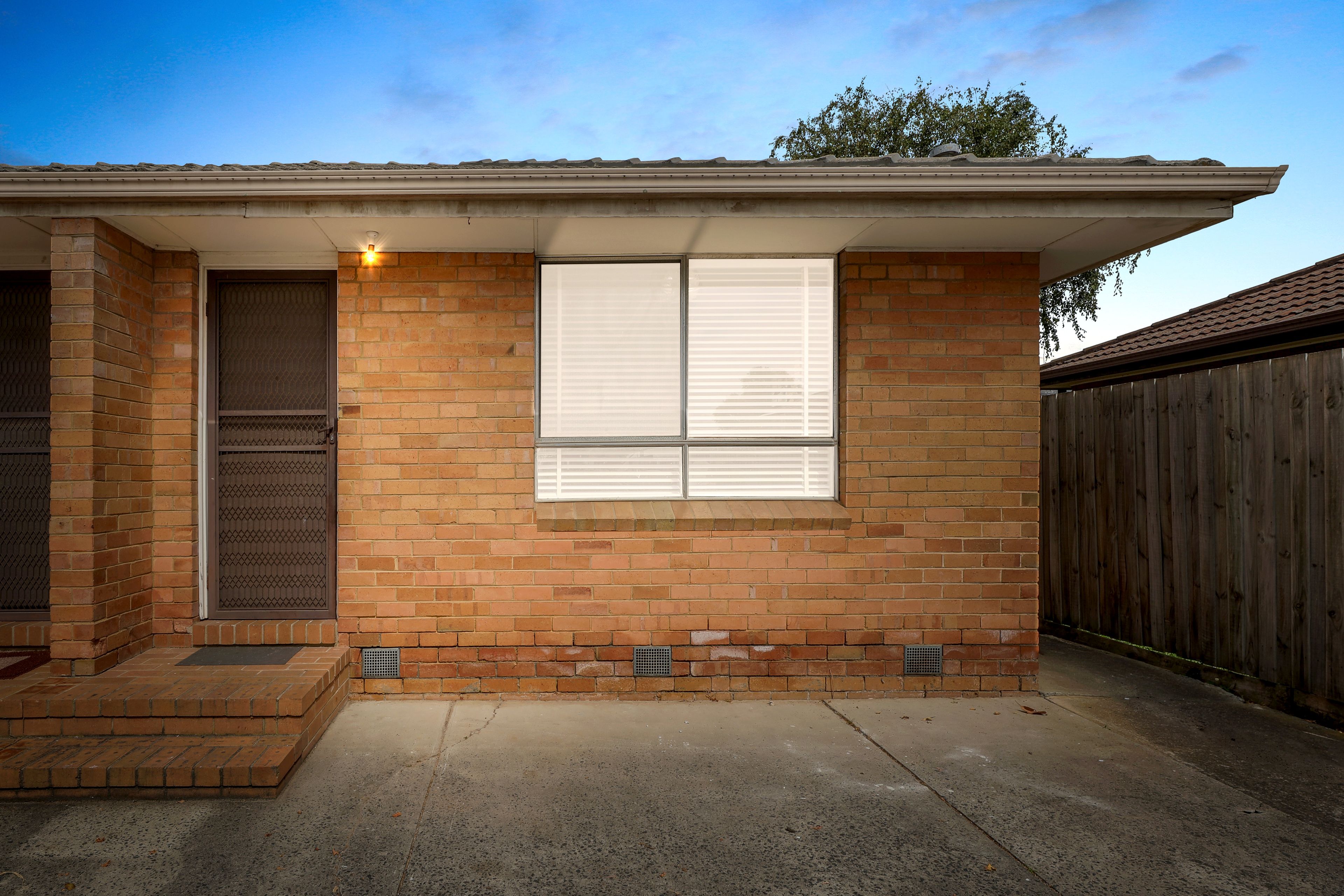 10 Allan Street, Noble Park VIC 3174