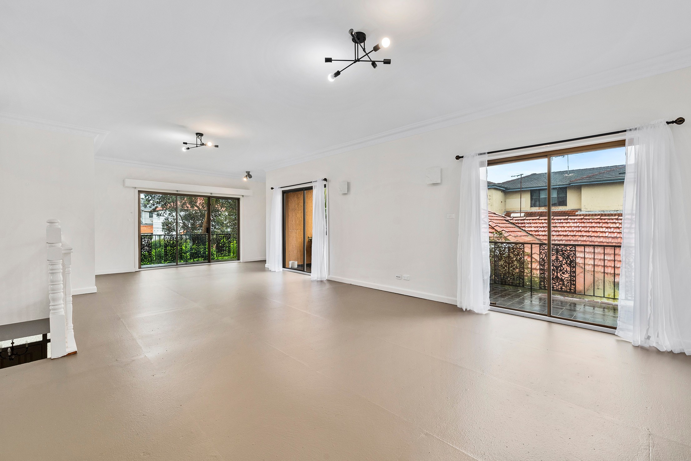 671 Old South Head Road, Vaucluse, NSW 2030