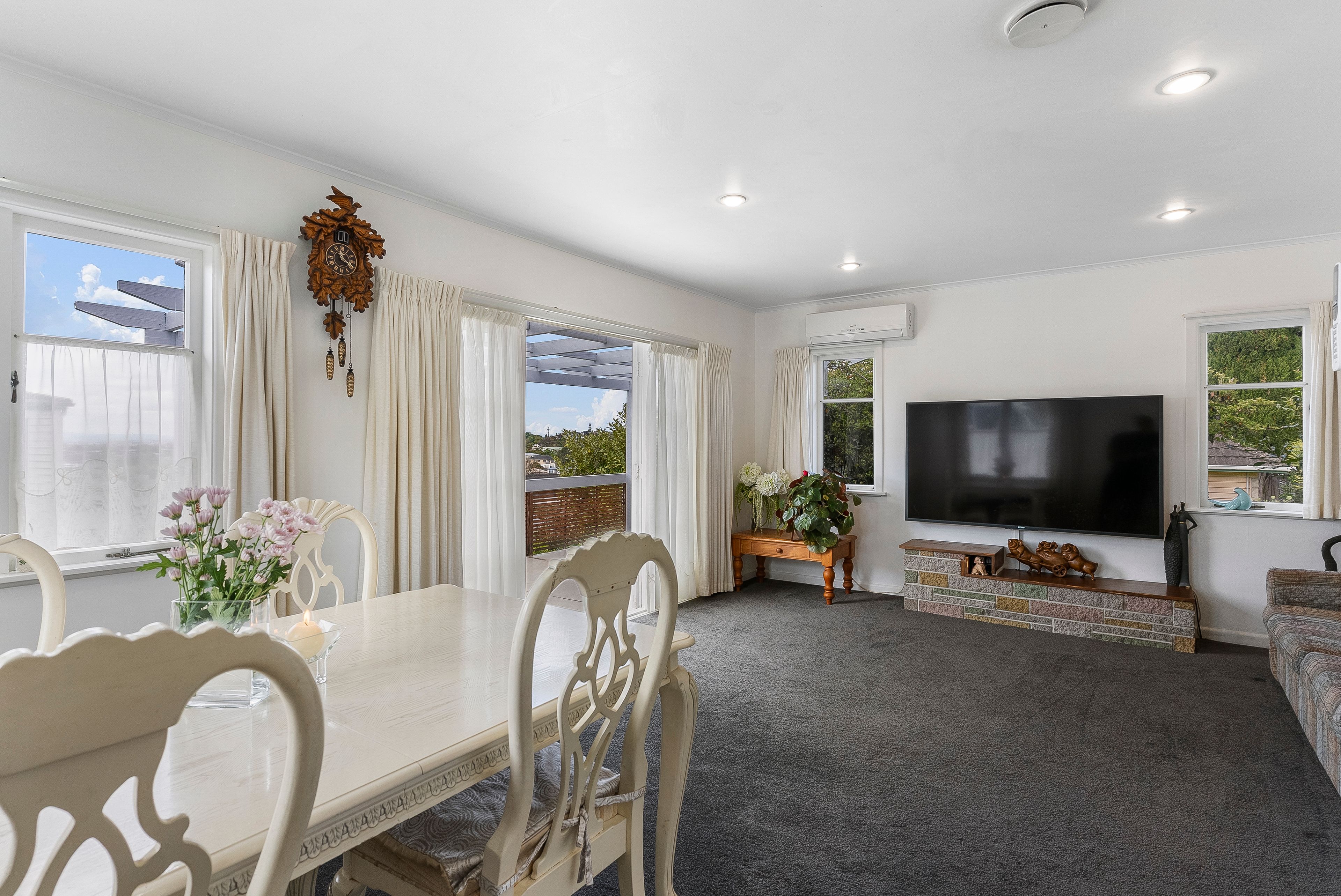 565 Glenfield Road, Glenfield, North Shore City