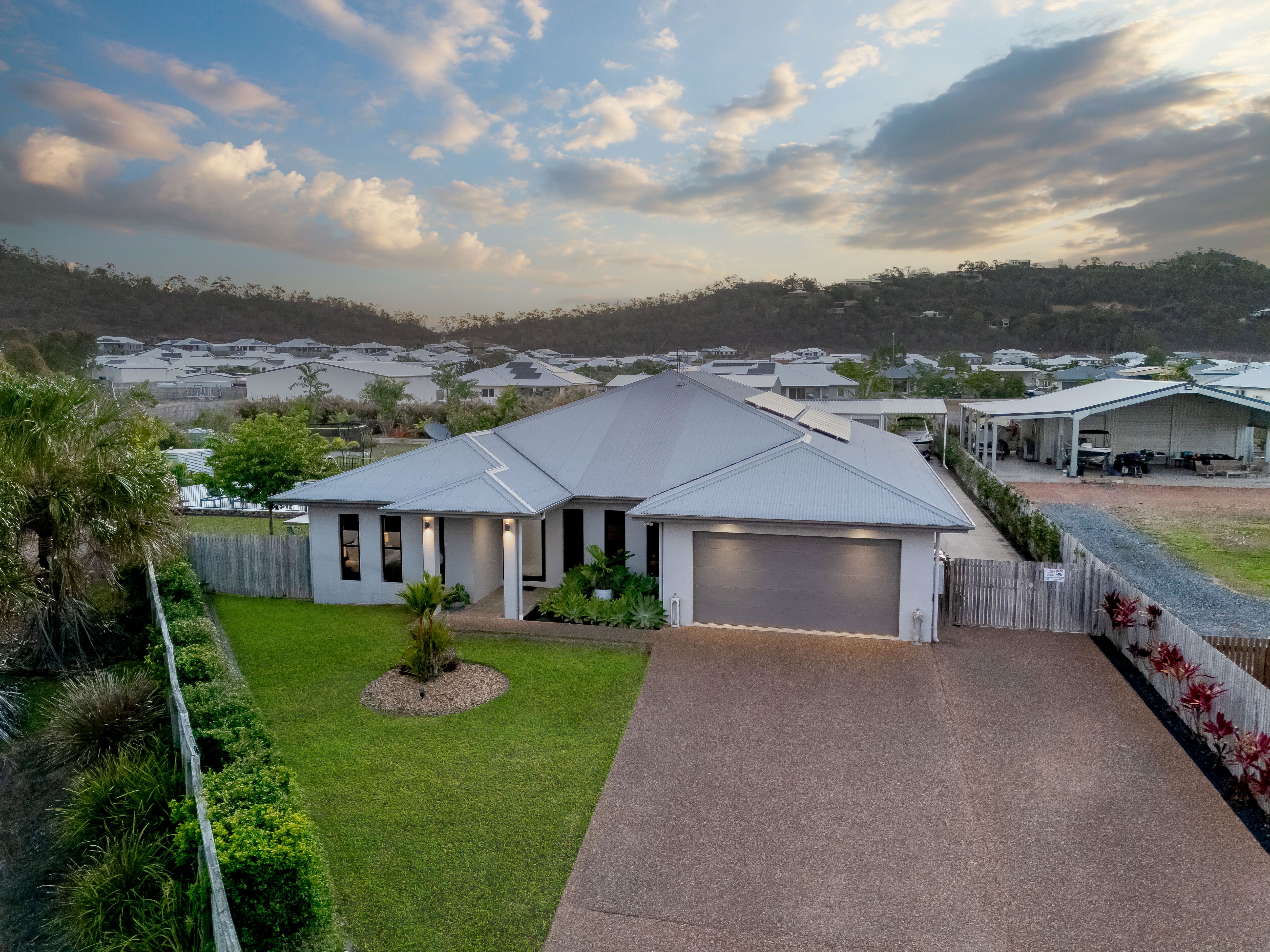 21 Eden Park Drive, Jensen, QLD 4818