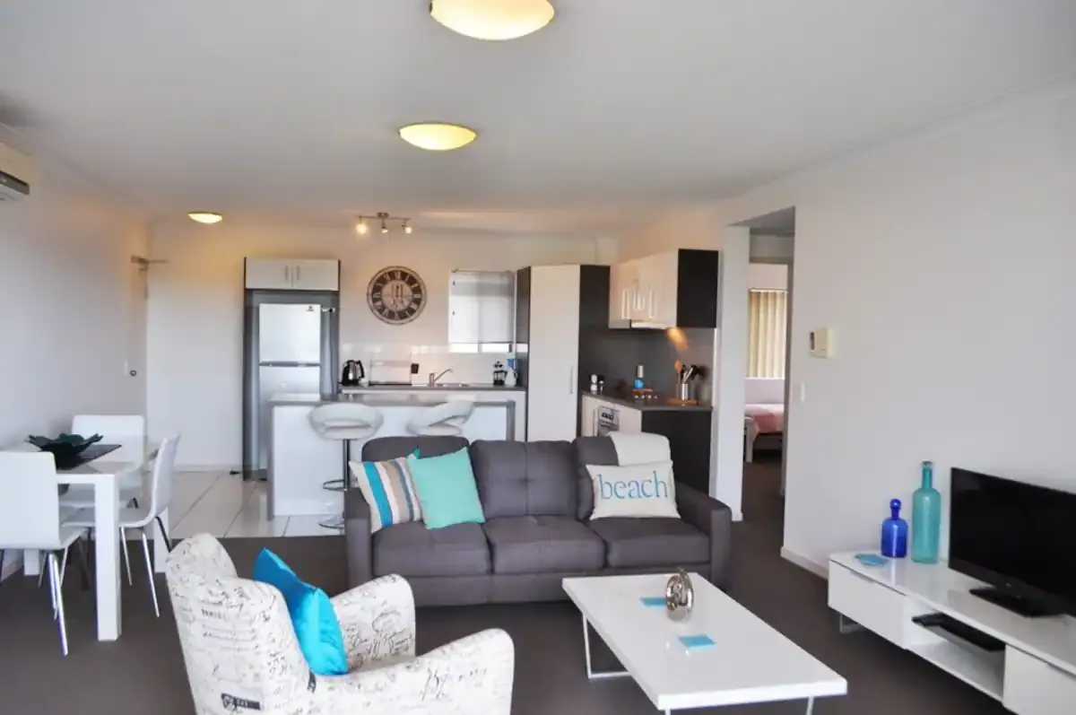 7/6365 John Street, Redcliffe, QLD 4020 Sold Unit Ray White Woody