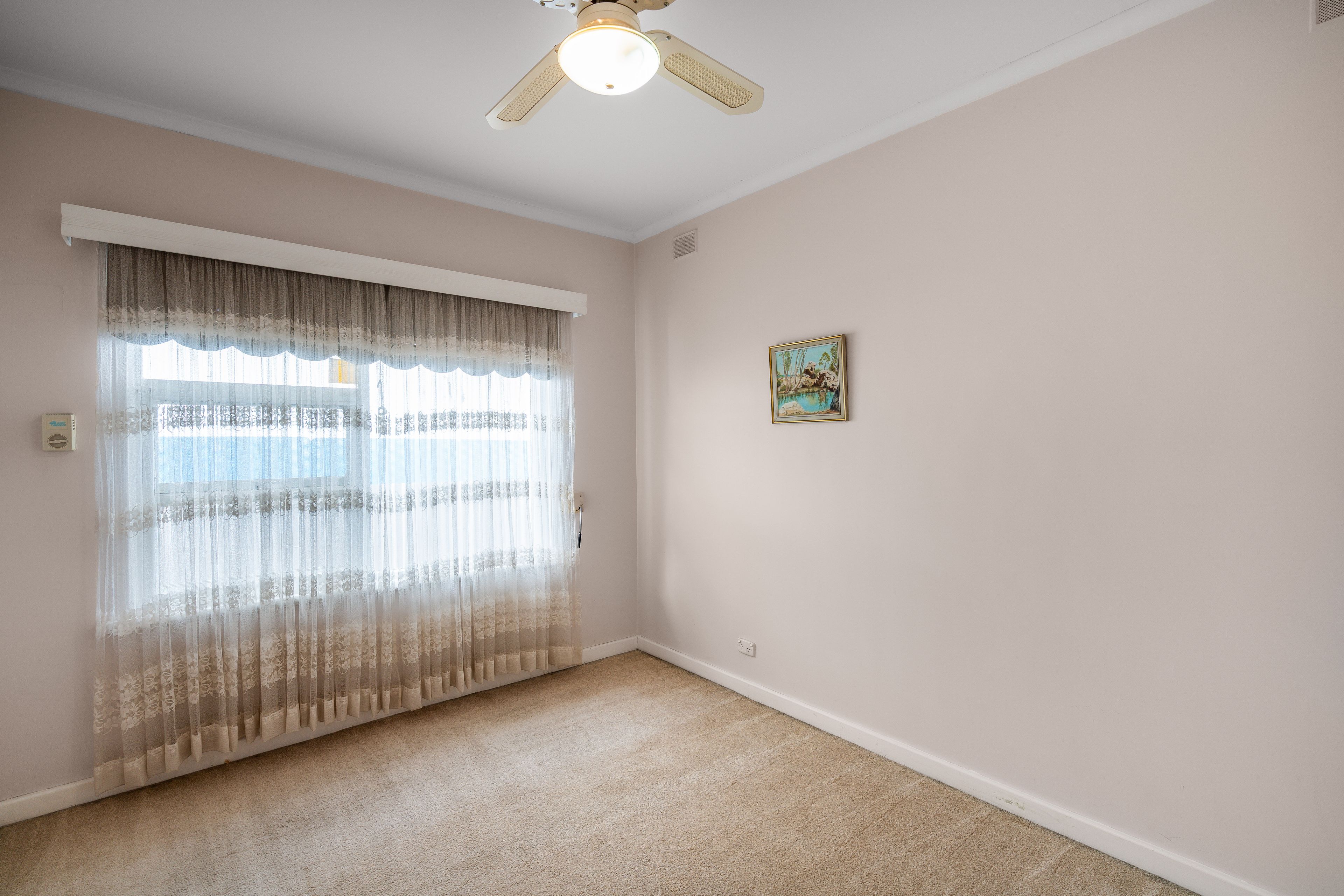38 Ayredale Avenue — photo 13 of 23