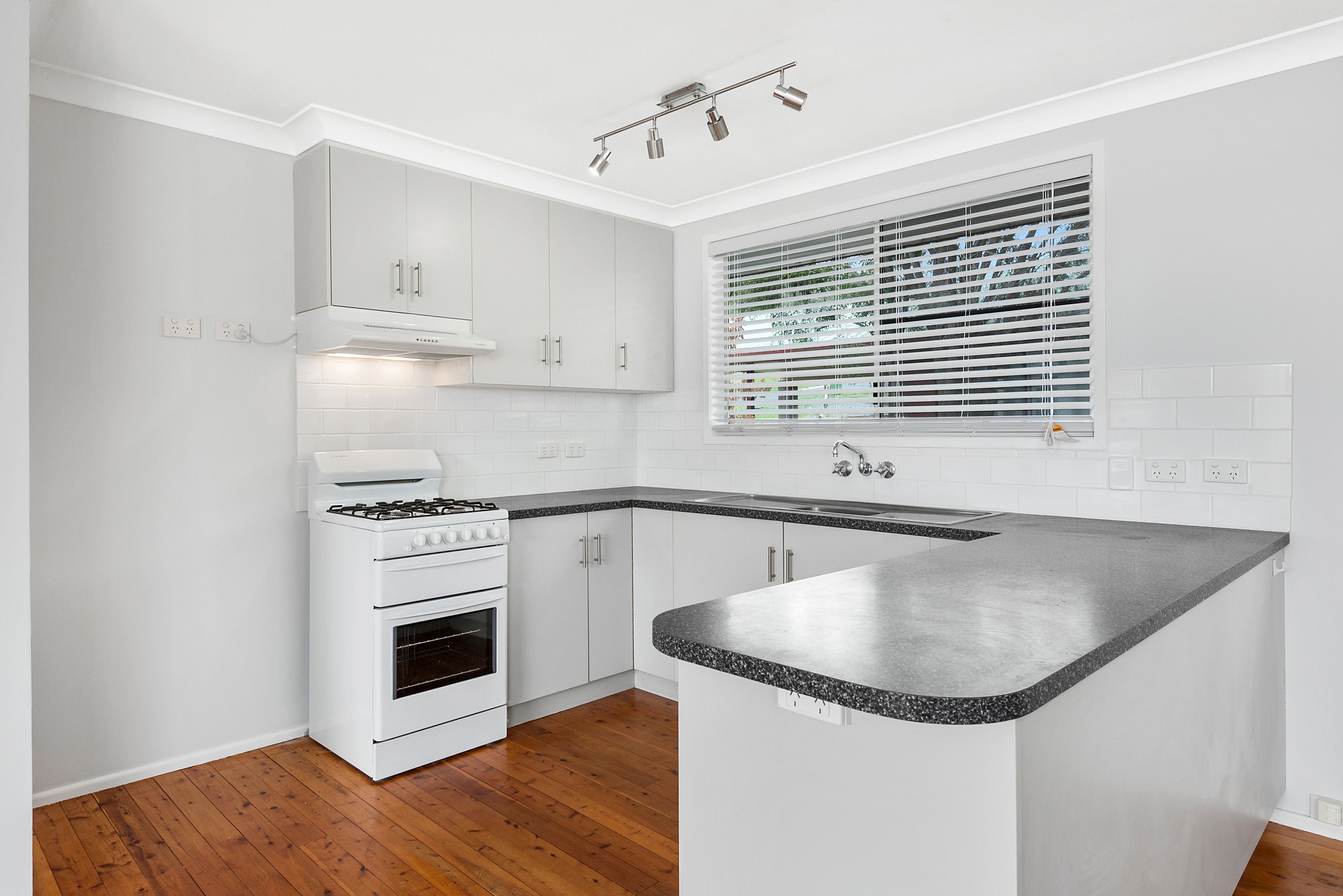 24 Bell Street, Greenmount, QLD 4359