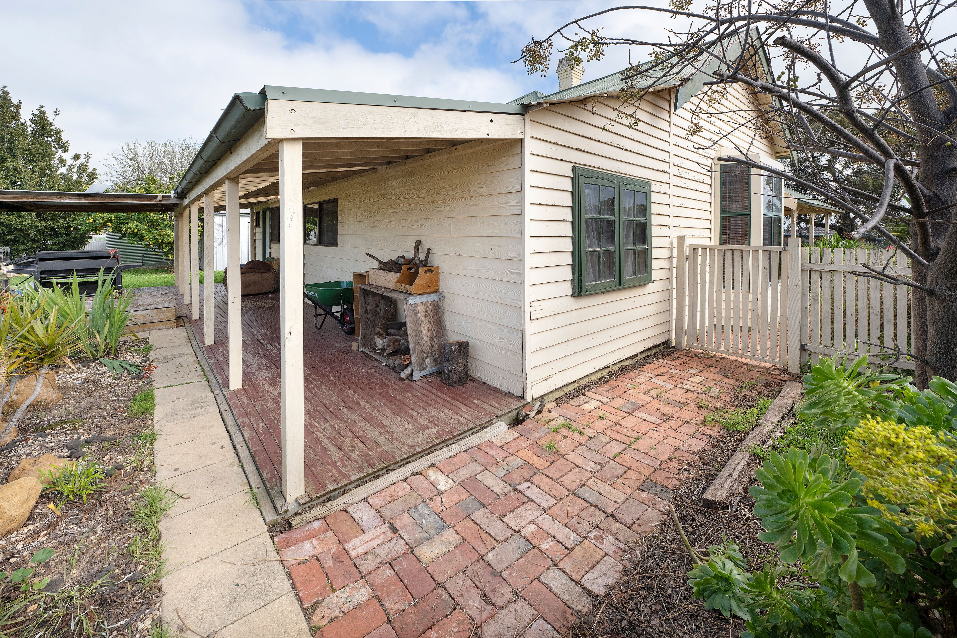 45 Marraboor Street — photo 21 of 23
