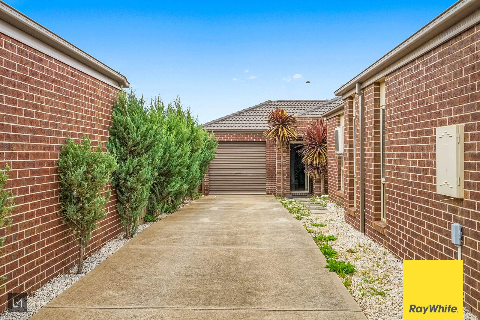 2/49 Westmeadows Lane, Truganina, VIC 3029