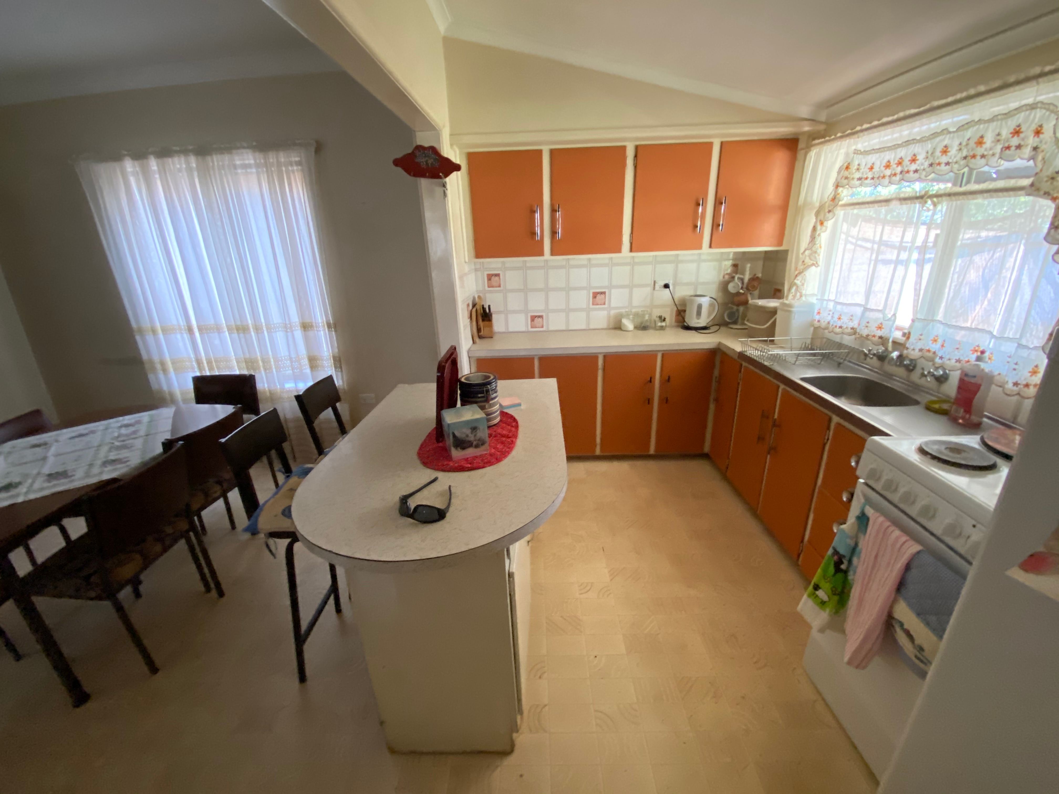 129 Currajong Street, Parkes, NSW 2870